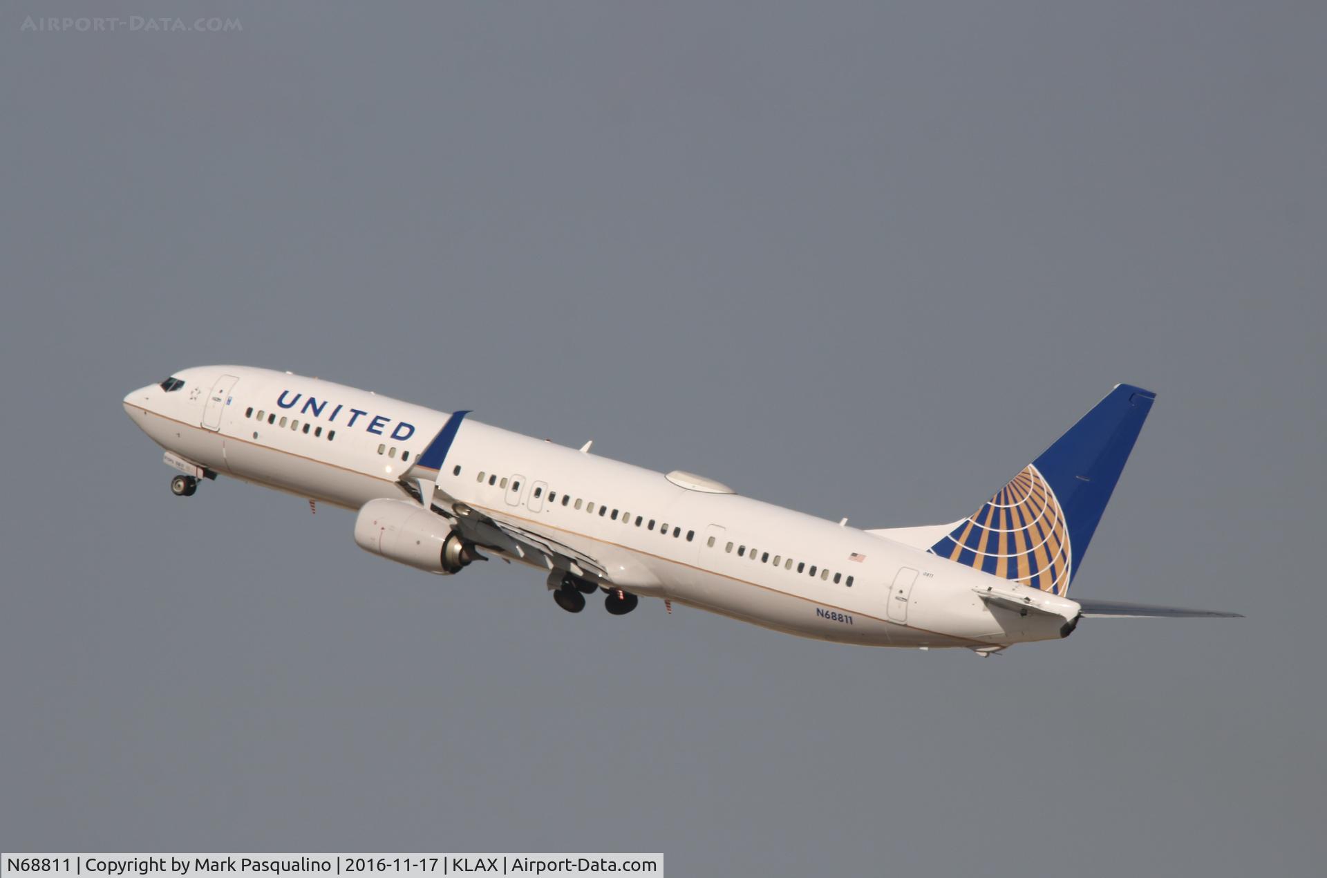 N68811, 2013 Boeing 737-924/ER C/N 42175, Boeing 737-900ER