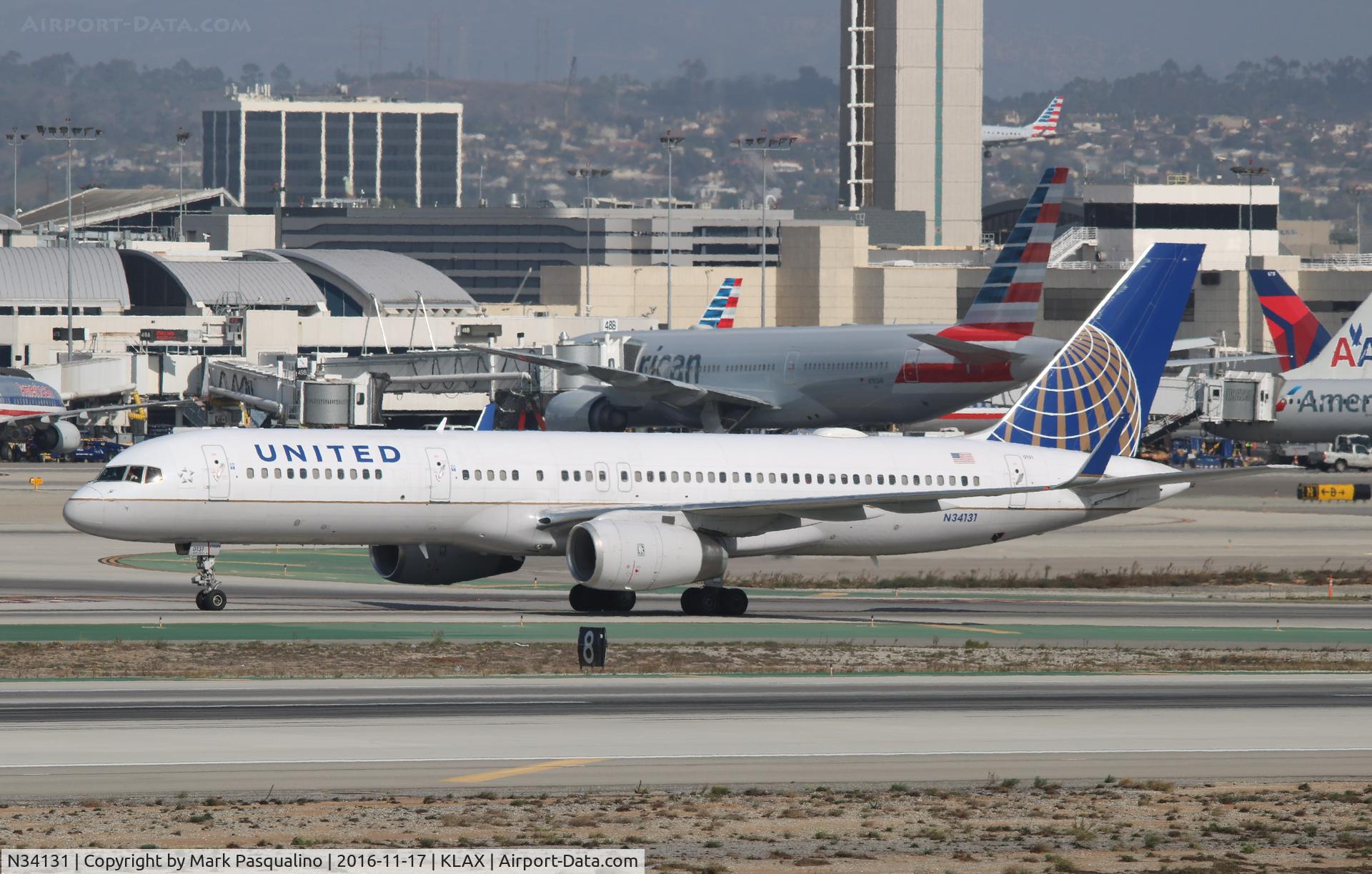 N34131, 1998 Boeing 757-224 C/N 28971, Boeing 757-200