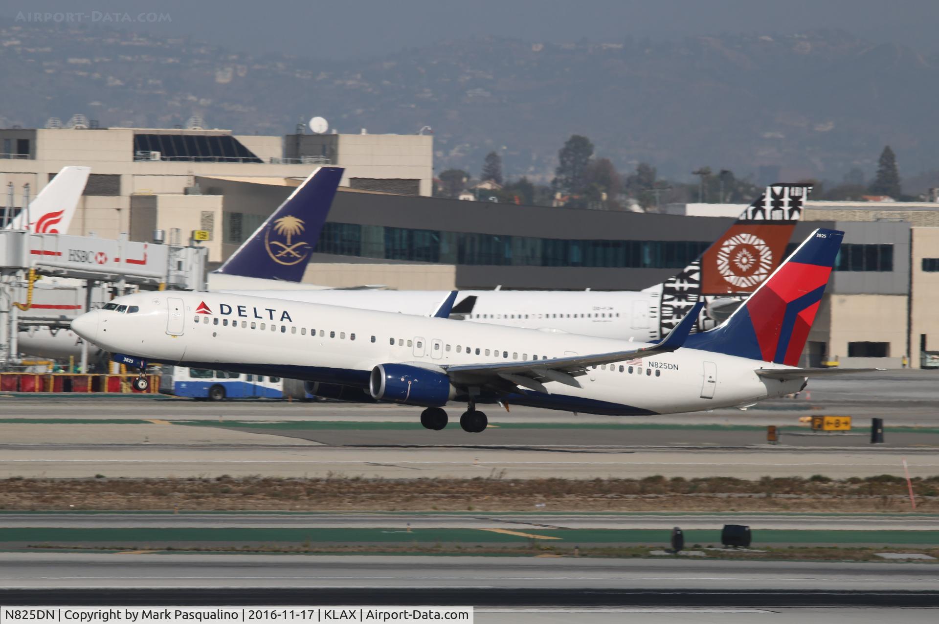 N825DN, 2014 Boeing 737-932/ER C/N 31936, Boeing 737-900ER