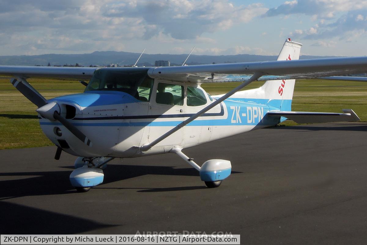 ZK-DPN, Cessna 172M C/N 17263243, At Tauranga