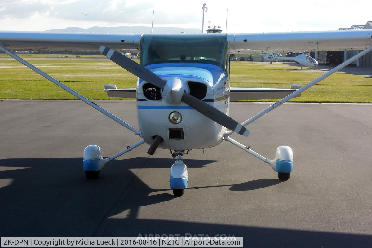ZK-DPN, Cessna 172M C/N 17263243, At Tauranga