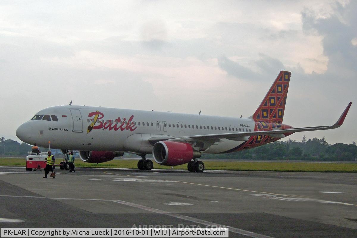PK-LAR, 2015 Airbus A320-214 C/N 6782, At Yogyakarta