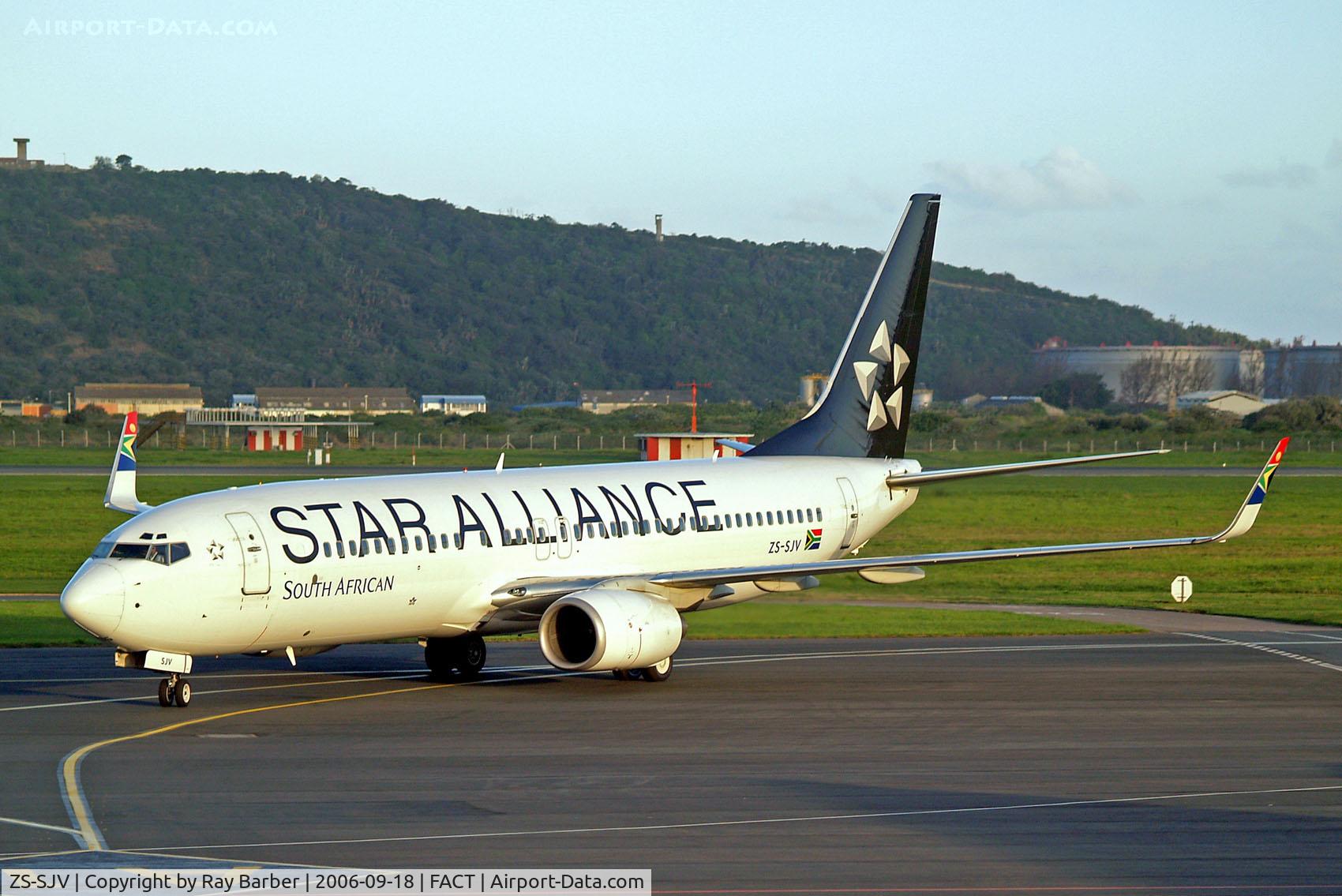ZS-SJV, 2004 Boeing 737-844 C/N 32635, Boeing 737-844 [32635] (South African Airways) Cape Town Int'l~ZS 18/09/2006