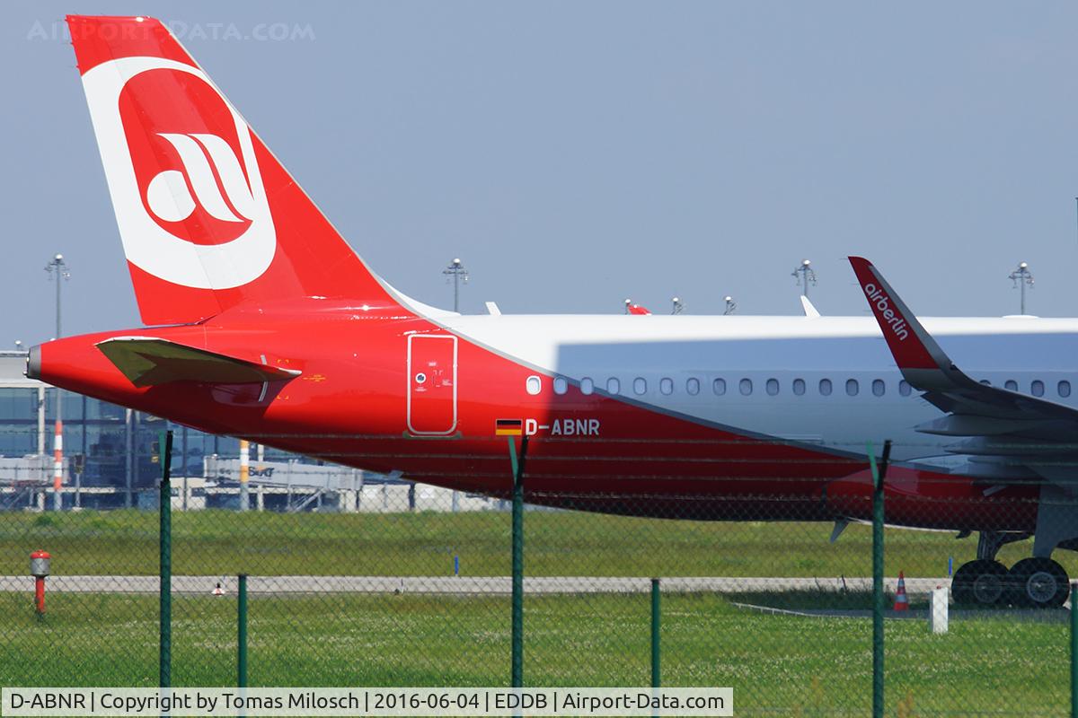 D-ABNR, 2015 Airbus A320-214 C/N 6892, Stored at SXF directly after delivery.