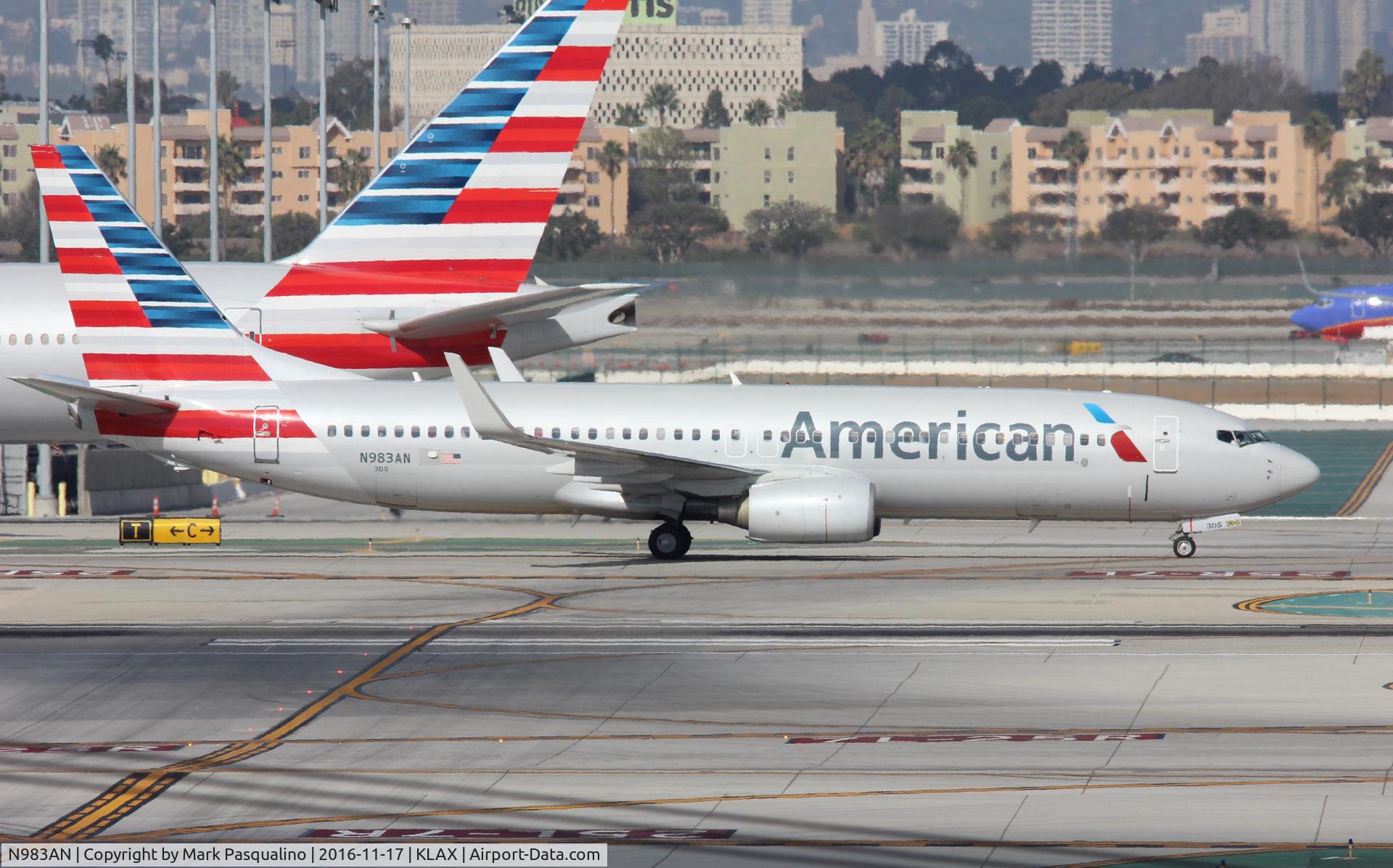 N983AN, Boeing 737-823 C/N 29570, Boeing 737-800