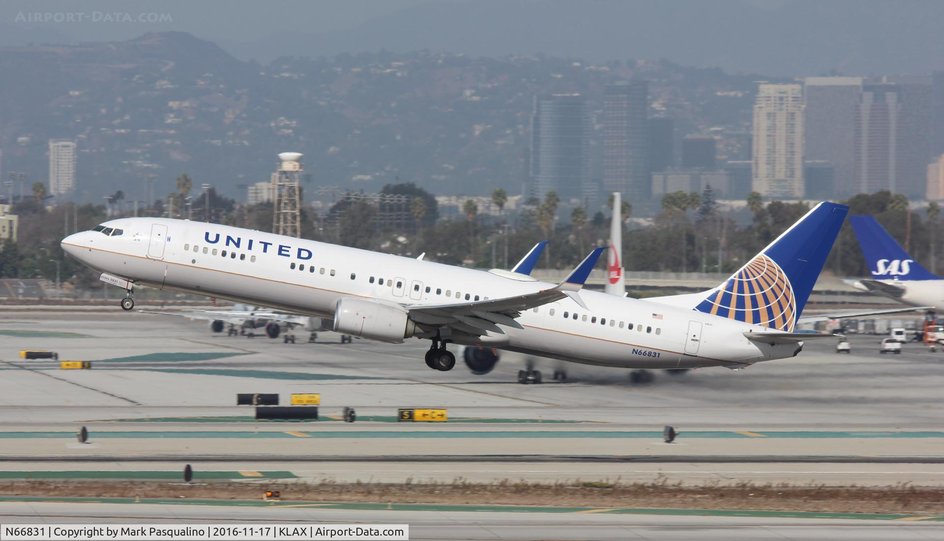 N66831, 2014 Boeing 737-924/ER C/N 44562, Boeing 737-900ER