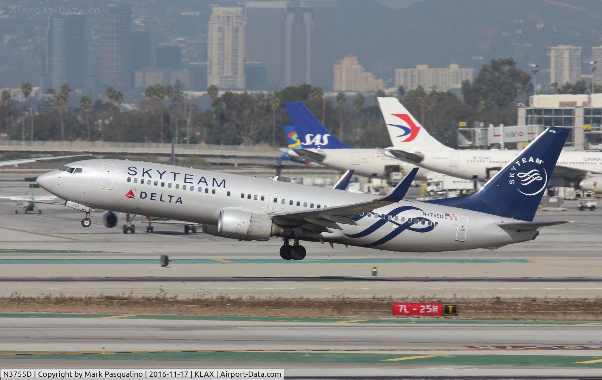 N3755D, 2001 Boeing 737-832 C/N 29627, Boeing 737-800