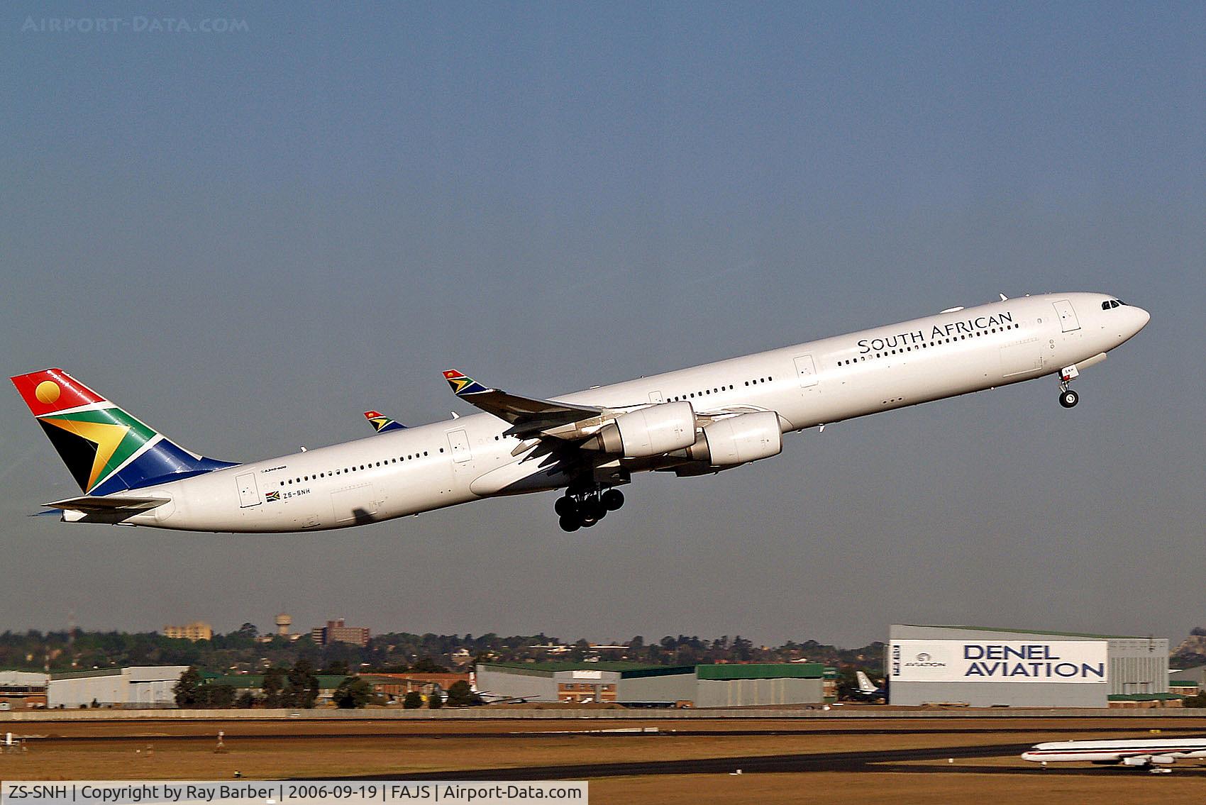 ZS-SNH, 2005 Airbus A340-642 C/N 626, Airbus A340-642 [626] (South African Airways) Johannesburg Int~ZS 19/09/2006
