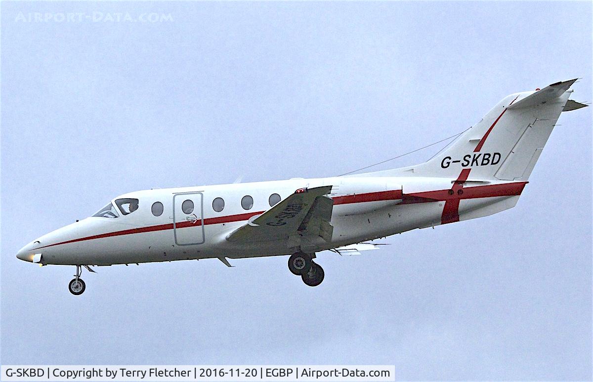 G-SKBD, 2004 Raytheon Beechjet 400A C/N RK-376, 2004 Raytheon Beechjet 400A, c/n: RK-376 at Kemble