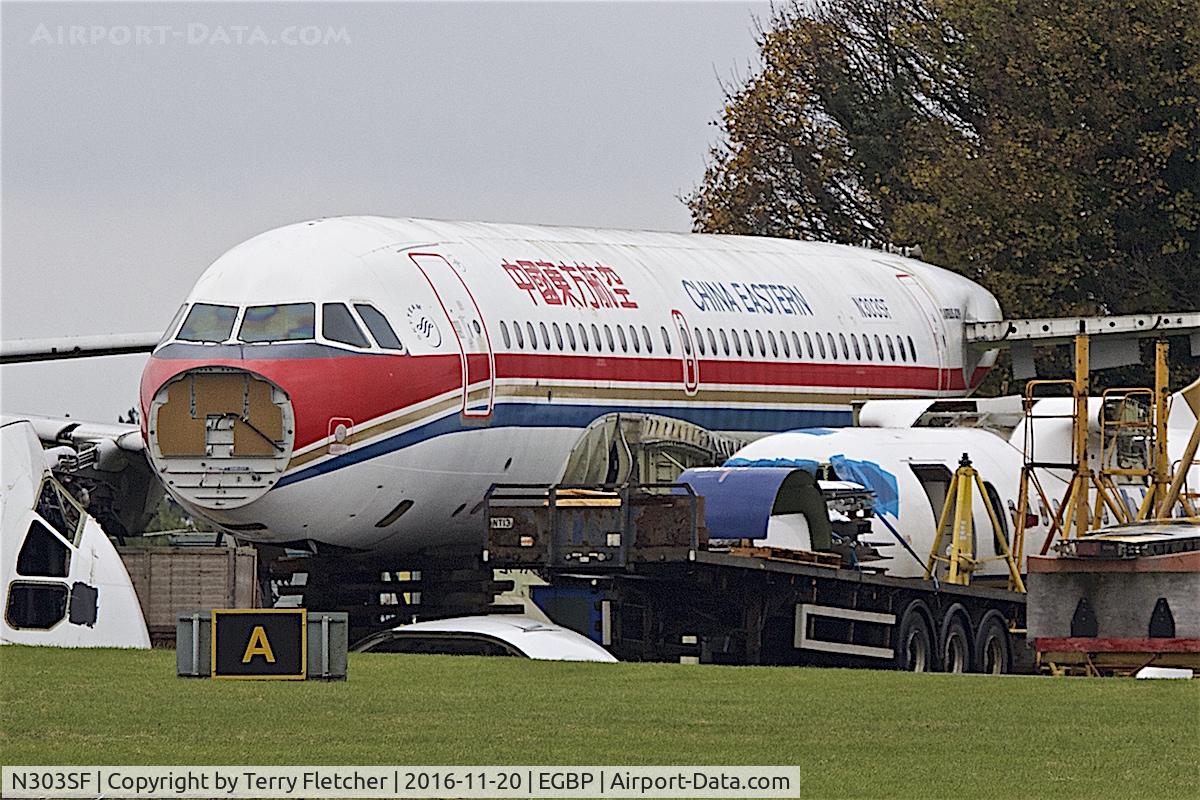 N303SF, 2000 Airbus A319-112 C/N 1303, 2000 Airbus A319-112, c/n: 1303 of China Eastern at Kemble being scrapped