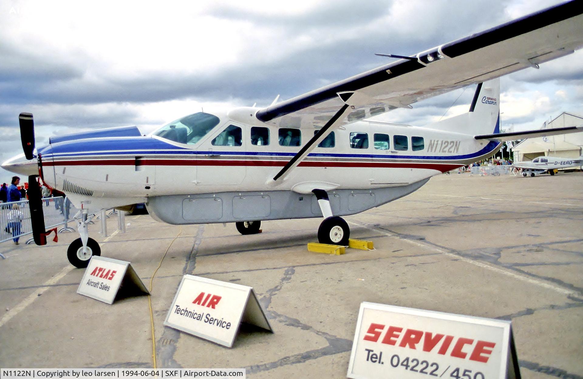 N1122N, 1994 Cessna 208B Grand Caravan C/N 208B0391, Berlin Air Show 4.6.94