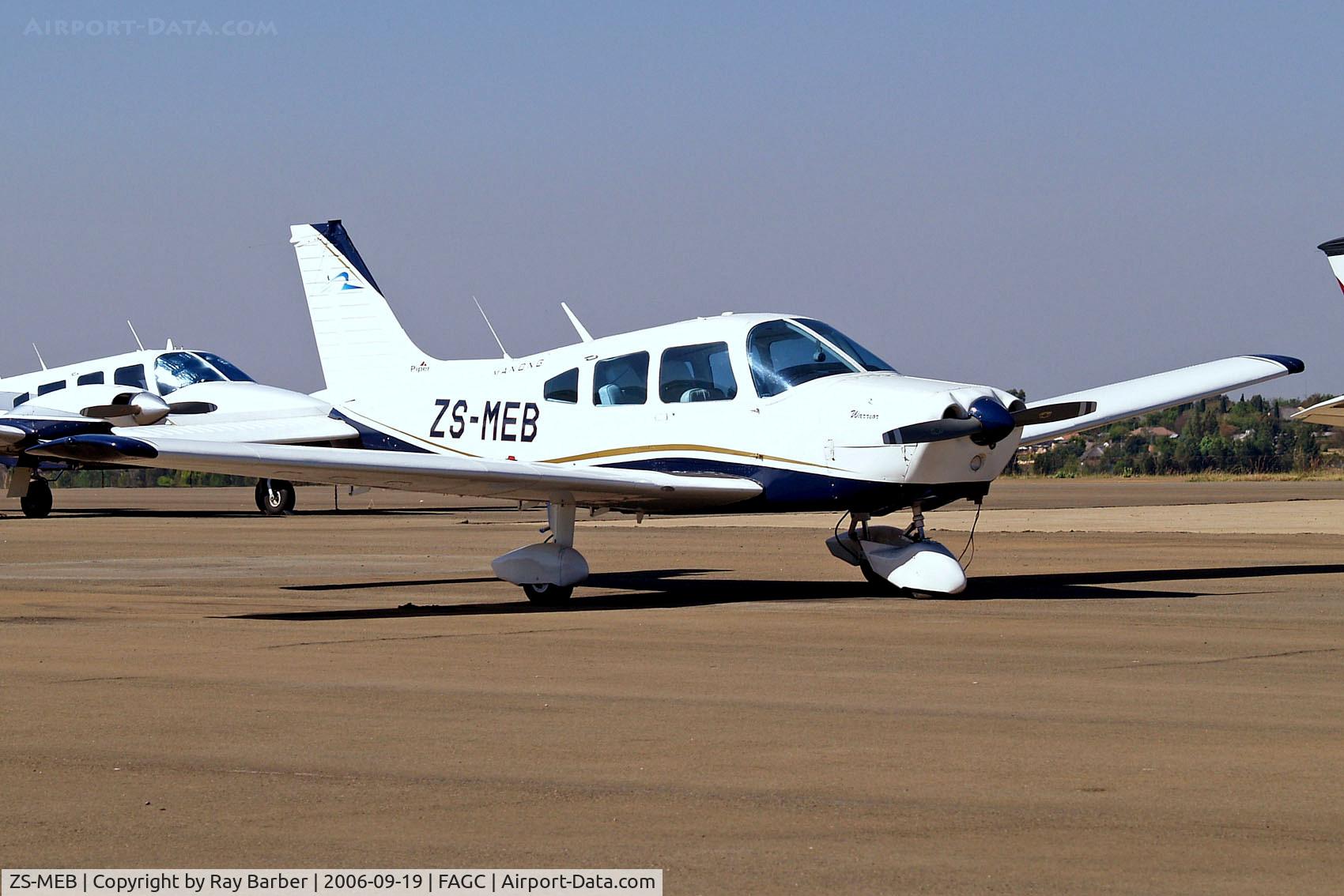 ZS-MEB, Piper PA-28-151 C/N 287715084, Piper PA-28-151 Cherokee Warrior [28-7715084] Grand Central~ZS 19/09/2006