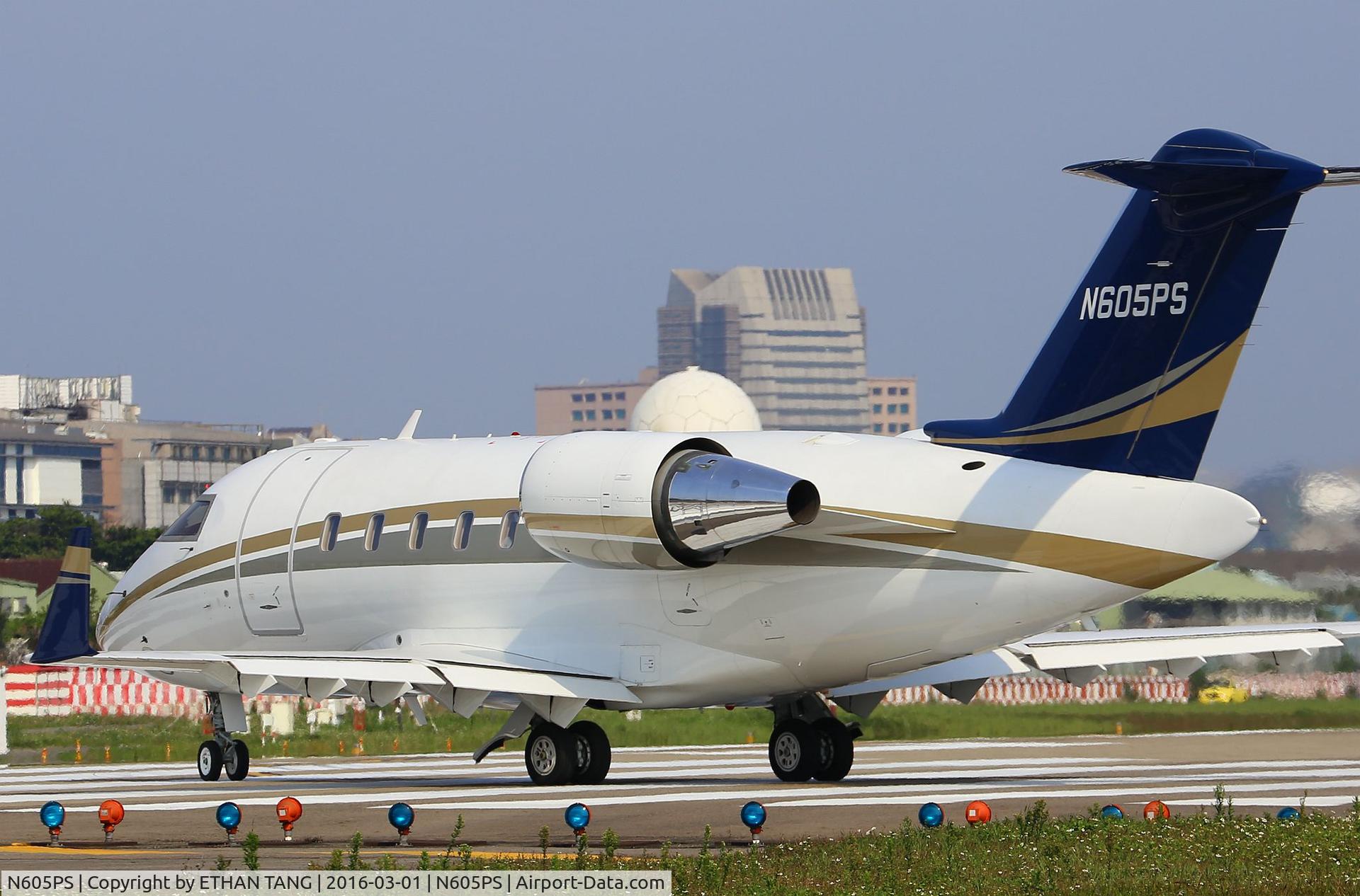 N605PS, 2009 Bombardier Challenger 605 (CL-600-2B16) C/N 5795, Bombardier CL605 Challenger