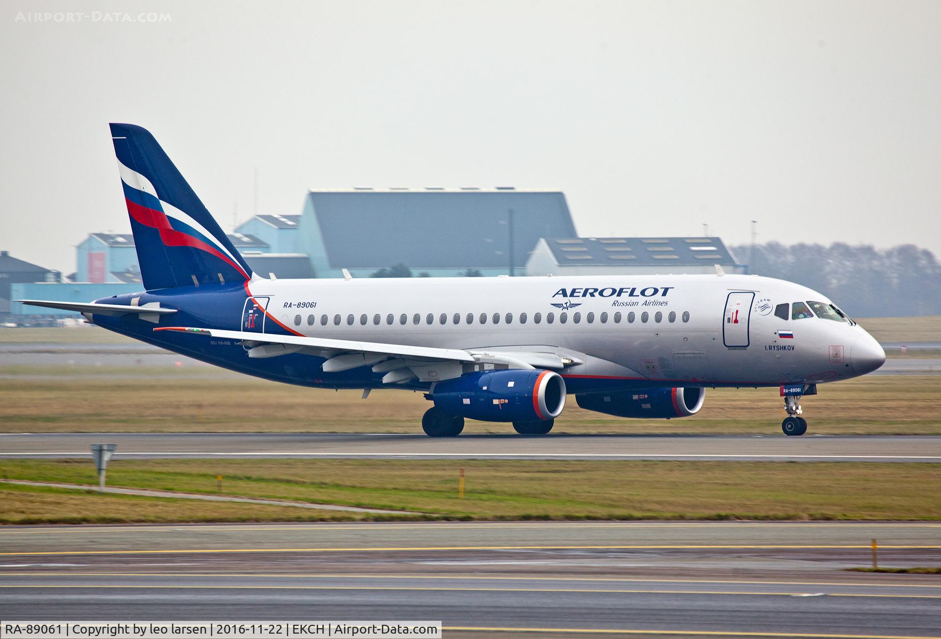 RA-89061, 2015 Sukhoi SuperJet 100-95B C/N 95090, Copenhagen 22.11.16