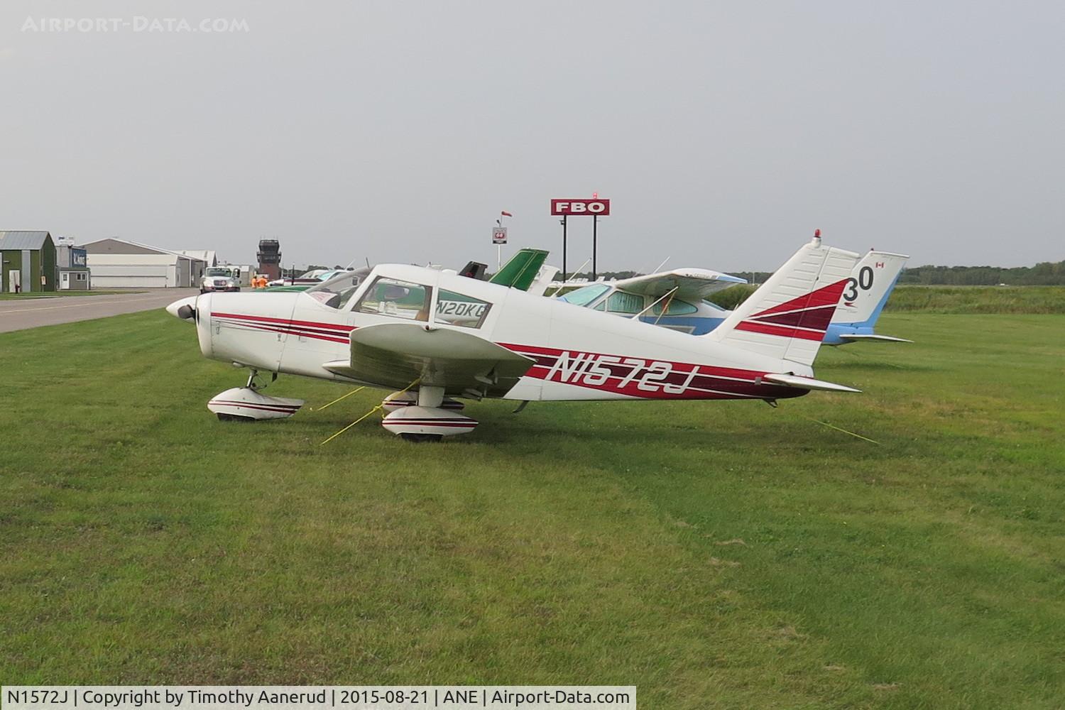 N1572J, 1967 Piper PA-28-140 C/N 28-23978, 1967 Piper PA-28-140, c/n: 28-23978
, 2015 AOPA FLY-IN Minneapolis, MN