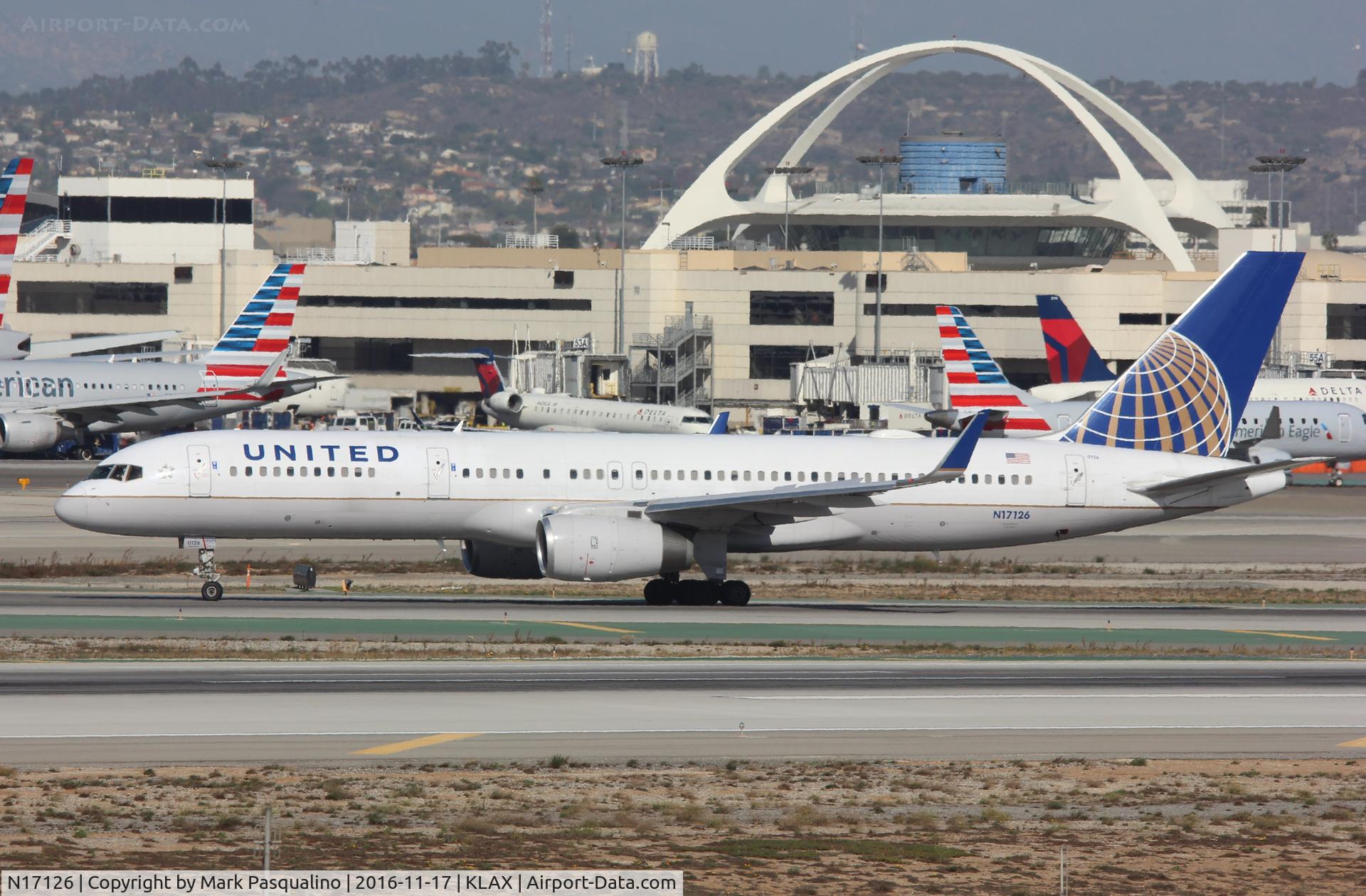 N17126, 1998 Boeing 757-224 C/N 27566, Boeing 757-200
