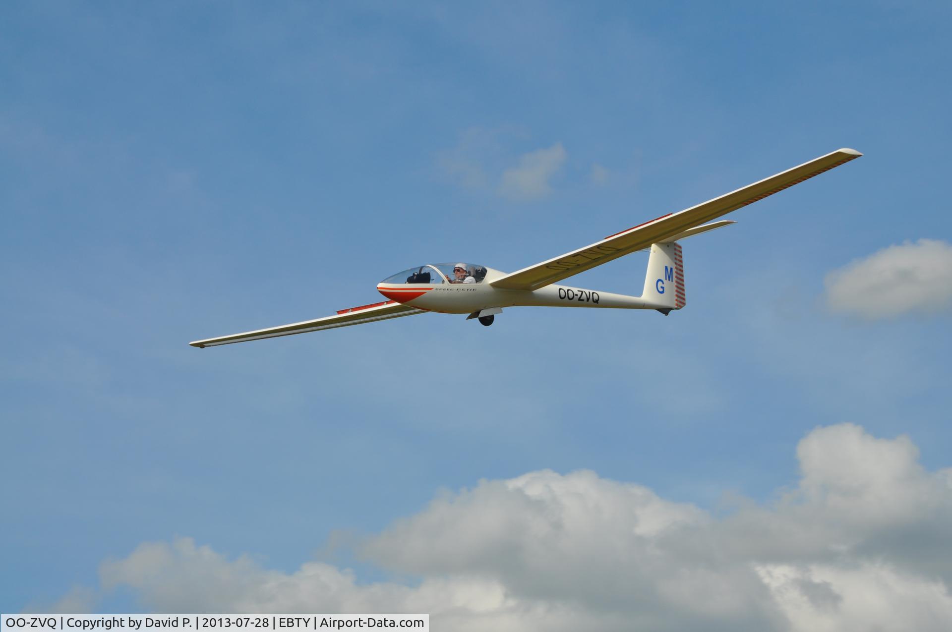 OO-ZVQ, 1979 Grob G-104 Speed Astir IIB C/N 4070, landing , EBTY Maubray / Belgique