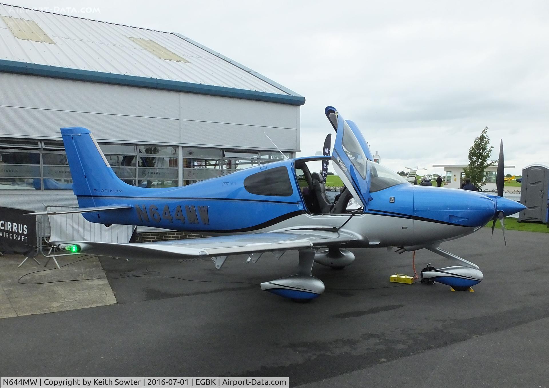 N644MW, 2016 Cirrus SR22T GTS C/N 1318, on display