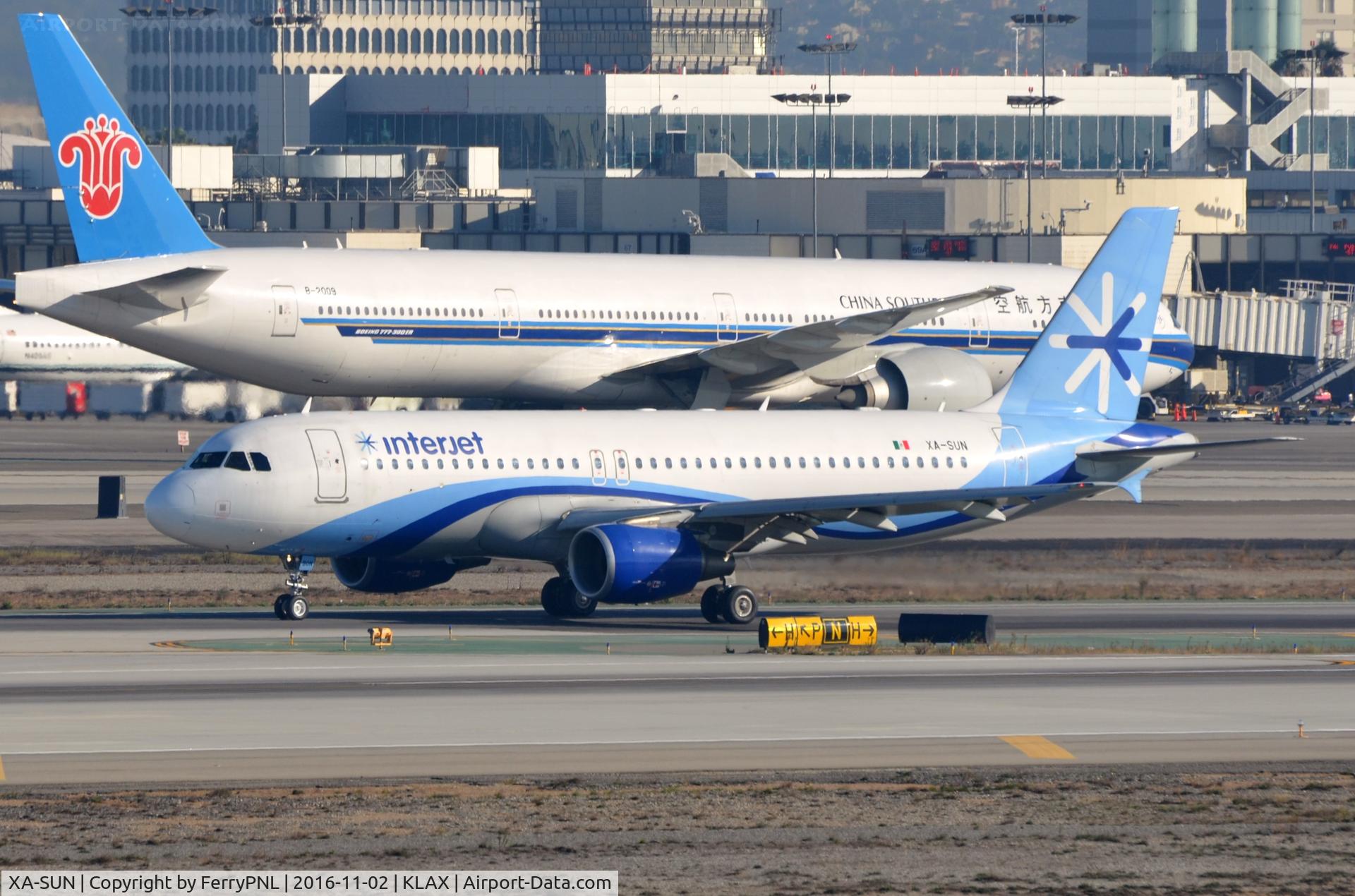 XA-SUN, 2010 Airbus A320-214 C/N 4411, Interjet A320 vacating the runway.