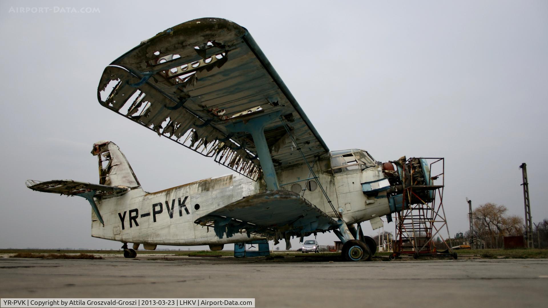 YR-PVK, 1977 PZL-Mielec AN-2R C/N 1G175-11, Kaposújlak Airport, Hungary.