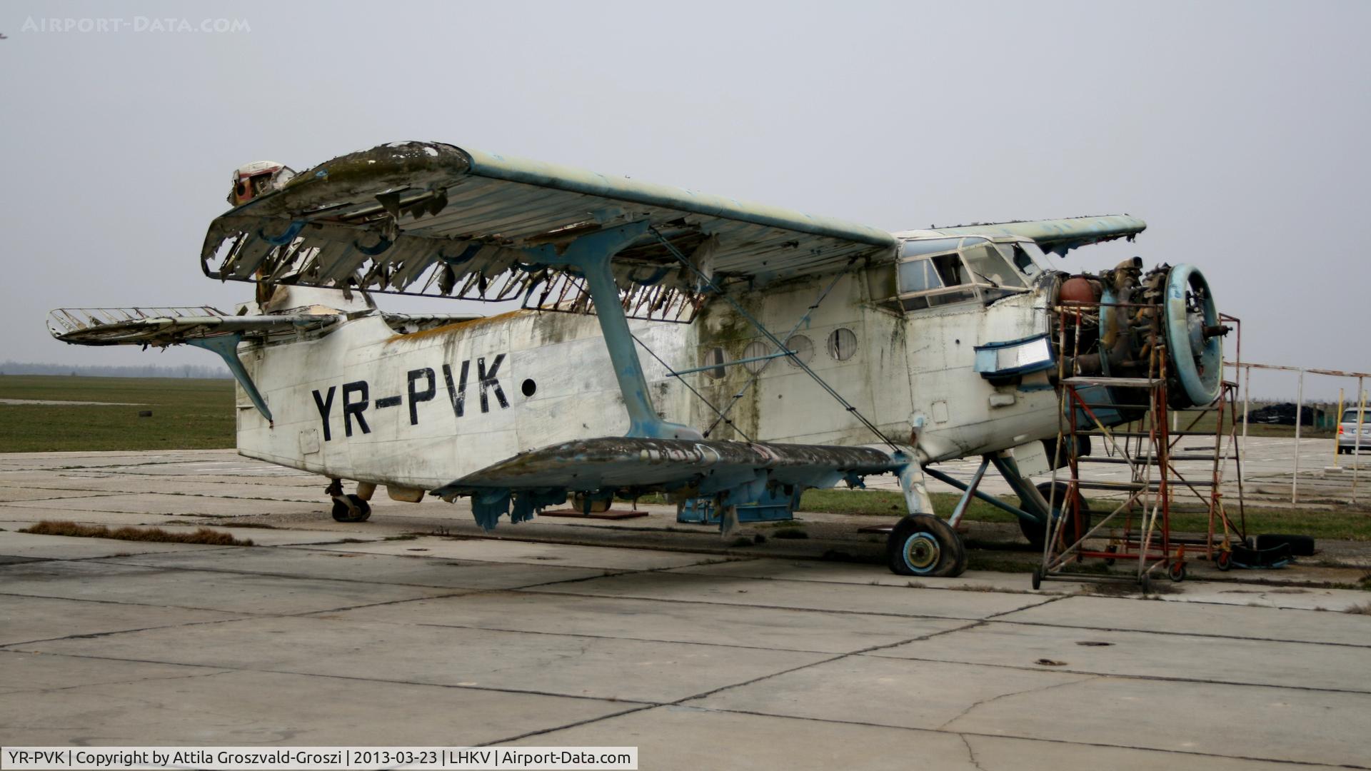 YR-PVK, 1977 PZL-Mielec AN-2R C/N 1G175-11, Kaposújlak Airport, Hungary.