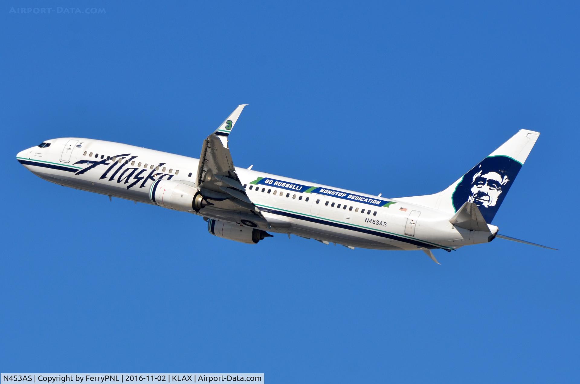 N453AS, 2014 Boeing 737-990/ER C/N 36354, Alaska B739 departing.
