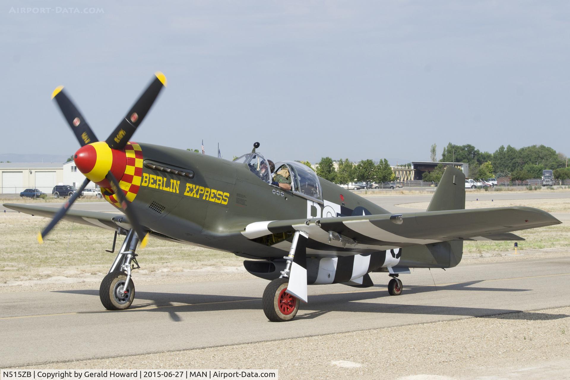 N515ZB, 1944 North American P-51B Mustang C/N 104-25866, Taxing to RWY 29.