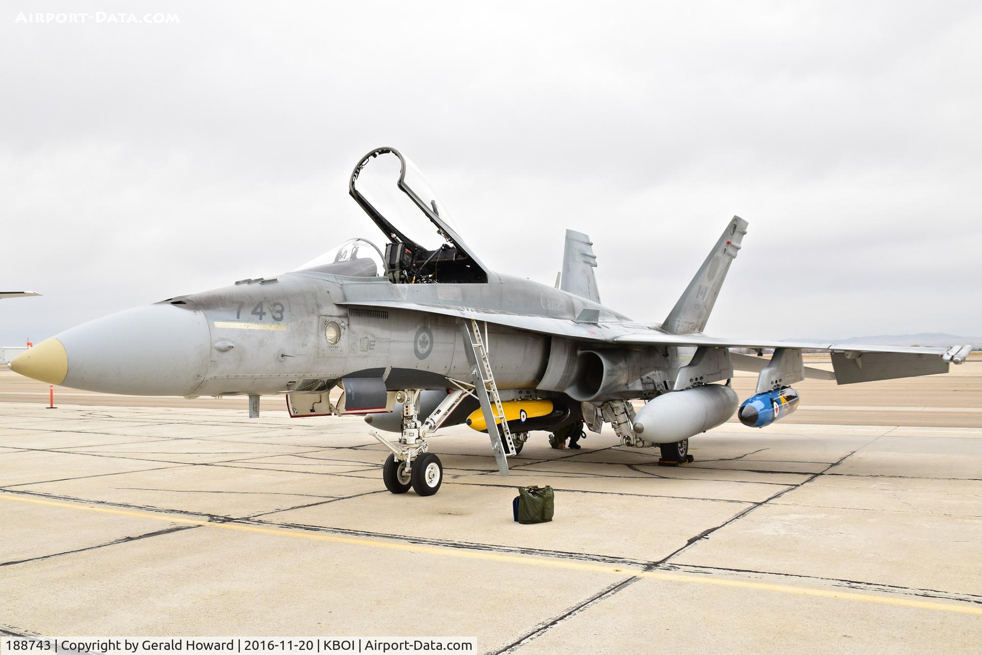 188743, McDonnell Douglas CF-188A Hornet C/N 0307, No. 409 Sq., Cold lake. Alberta.