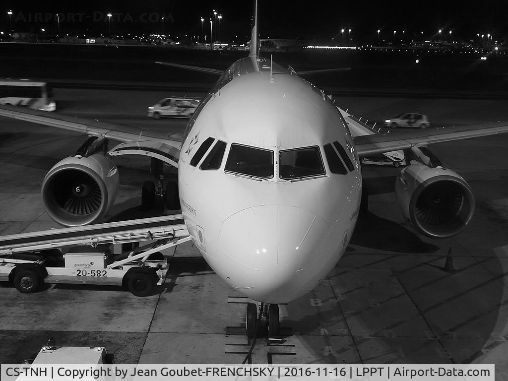 CS-TNH, 1999 Airbus A320-214 C/N 0960, TAP366 to London LHR