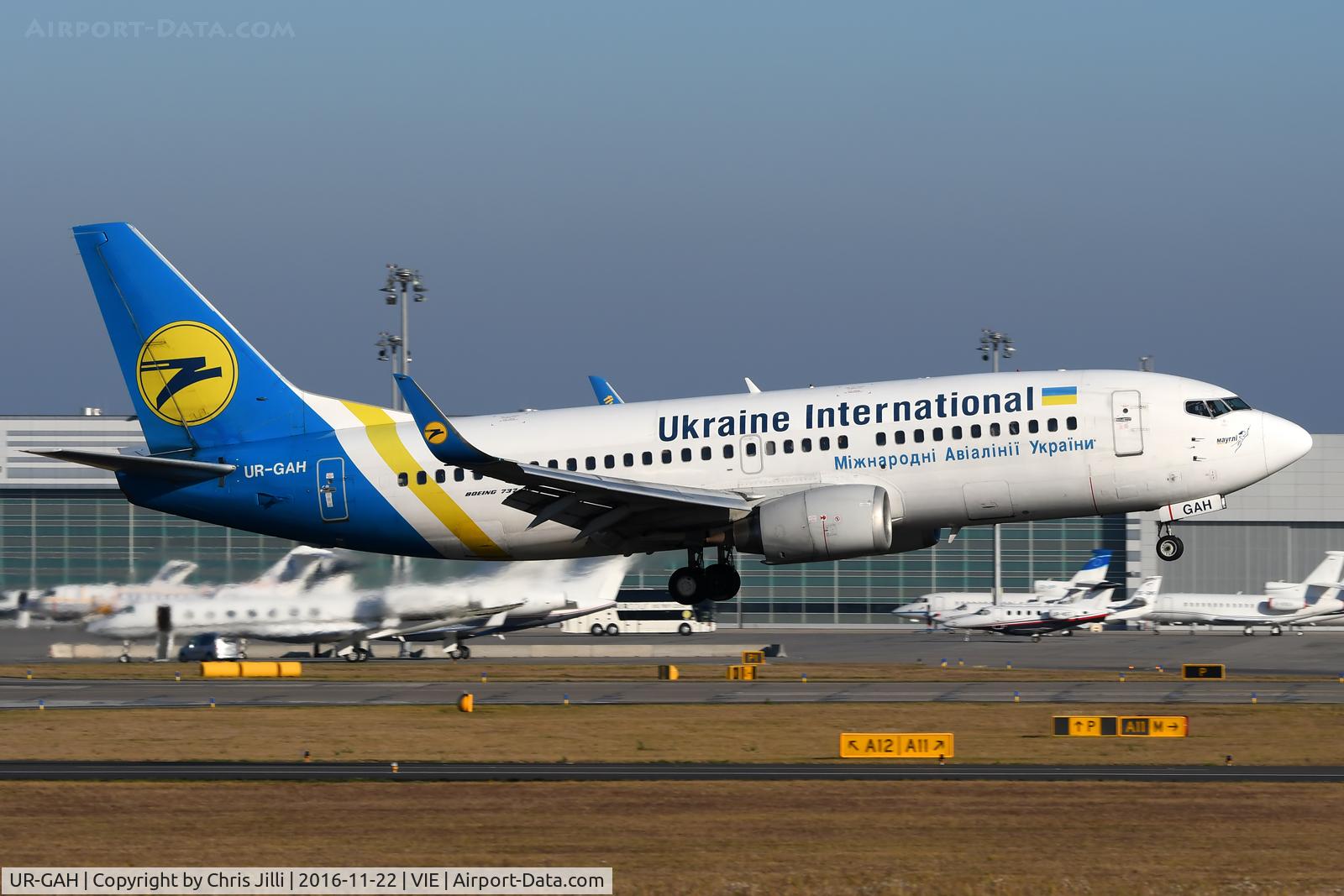 UR-GAH, 1999 Boeing 737-32Q C/N 29130, Ukraine International Airlines