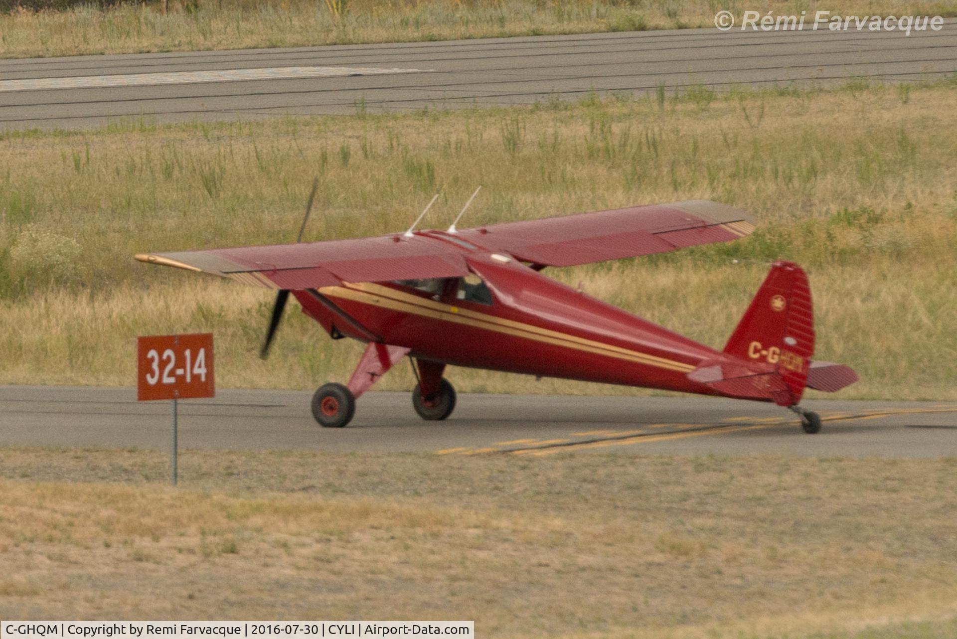 C-GHQM, 1947 Luscombe 8E Silvaire C/N 5123, Taxiing for take-off. South end of airfield.
