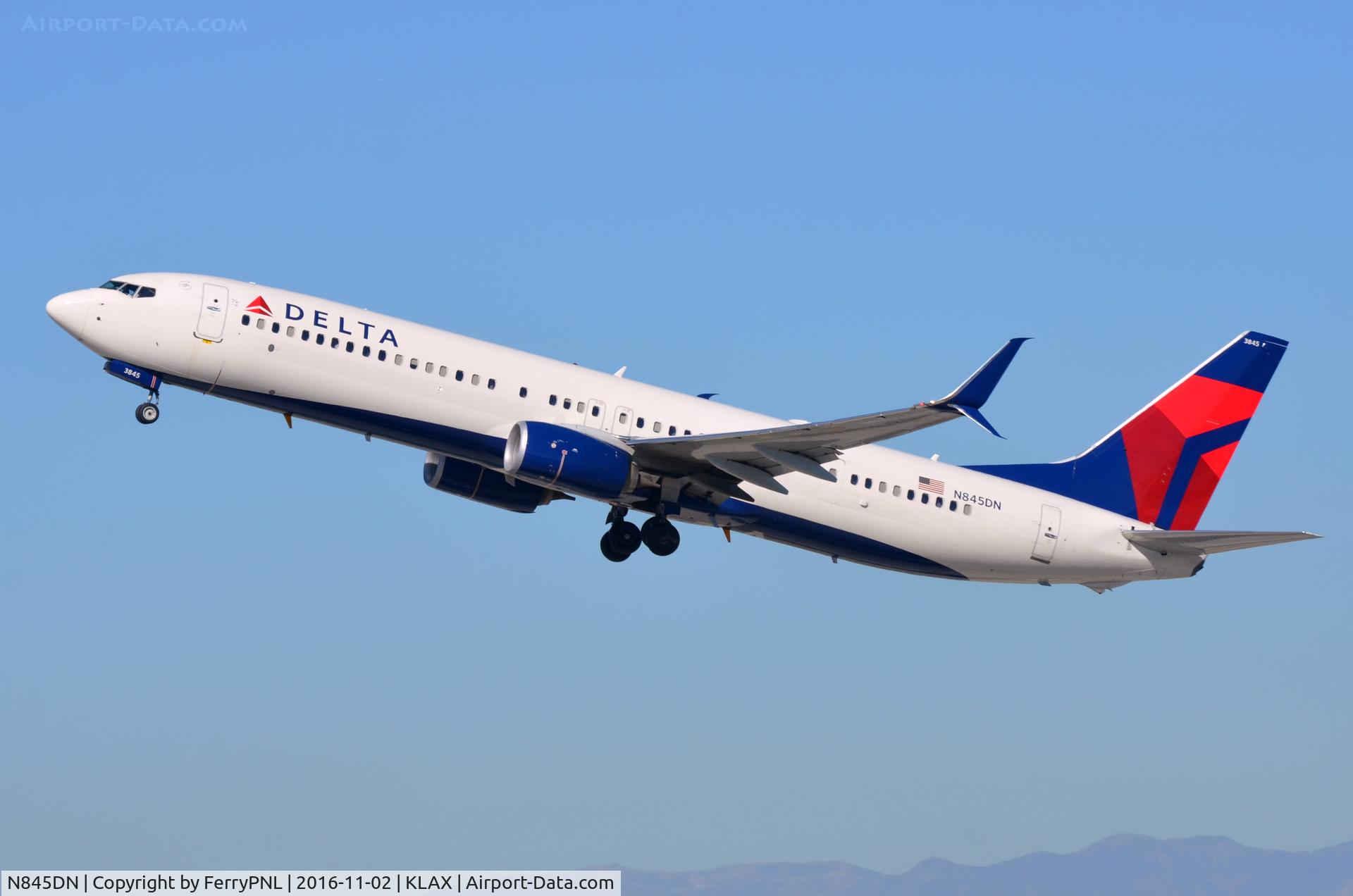N845DN, 2015 Boeing 737-932/ER C/N 31956, Delta B739