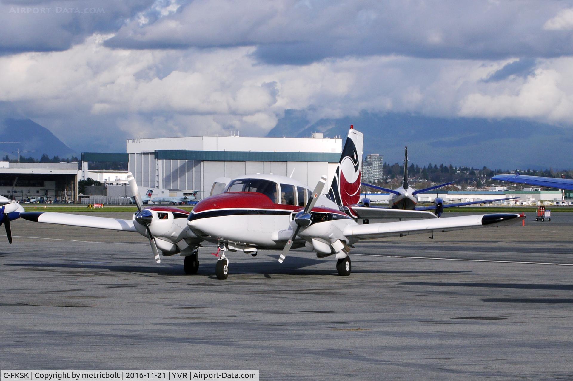 C-FKSK, 1970 Piper PA-23-250 Aztec C/N 27-4589, At YVR South Terminal