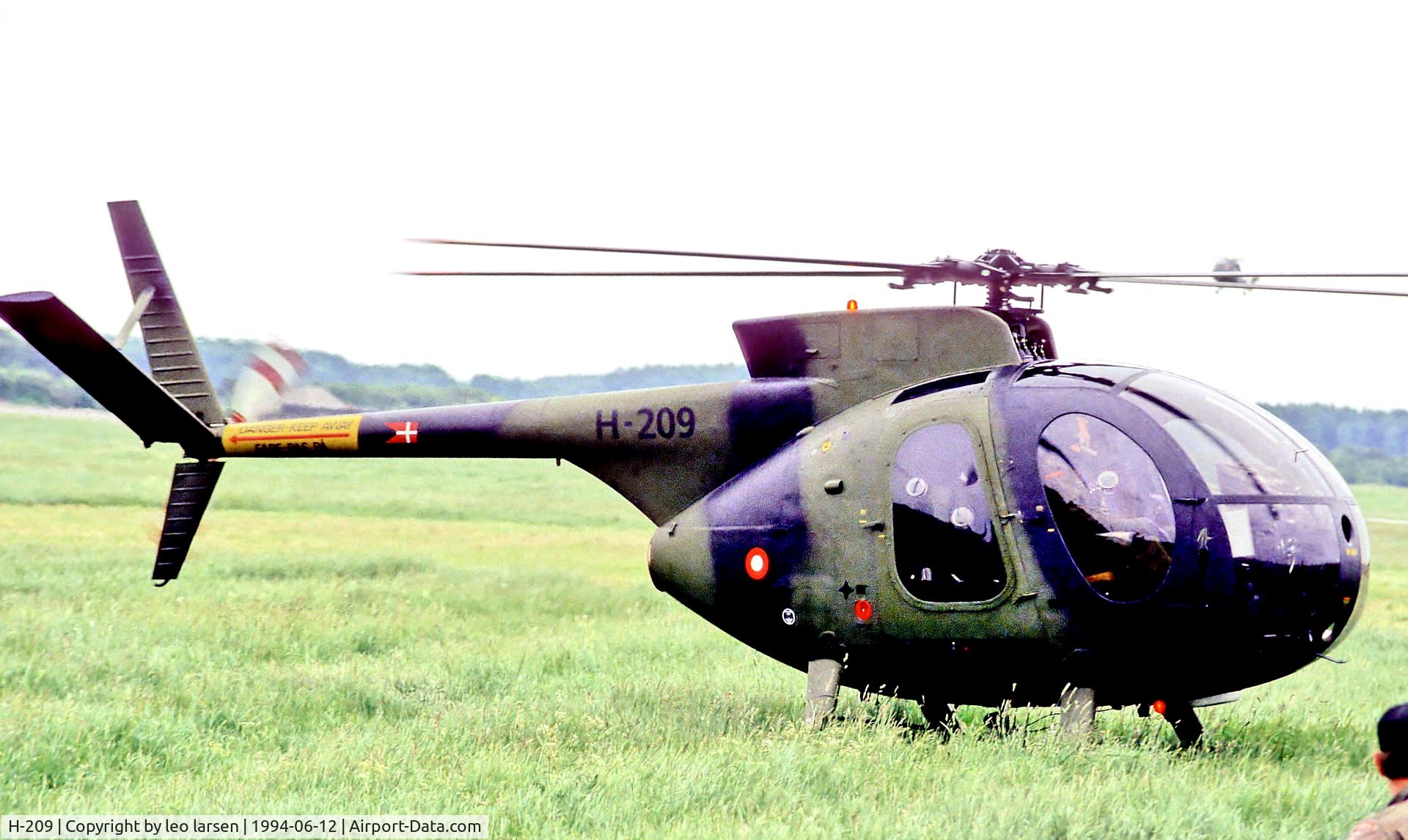 H-209, 1971 Hughes 500M C/N 61-0209M, Vaerloese Air Base  16.6.94