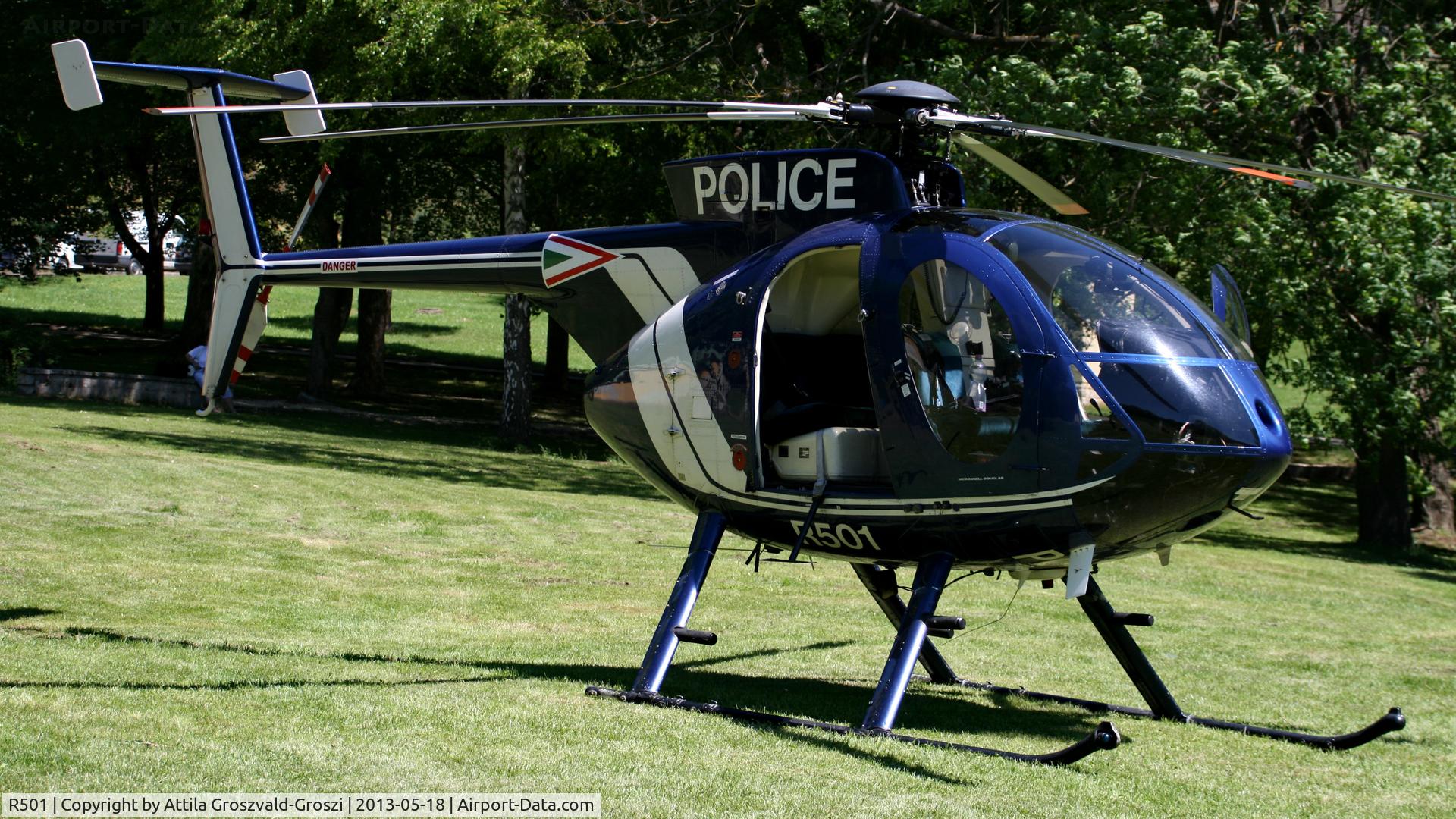 R501, 1989 McDonnell Douglas MD-500E (369E) C/N 0367E, Police officers' school open day. Csopak, Hungary.