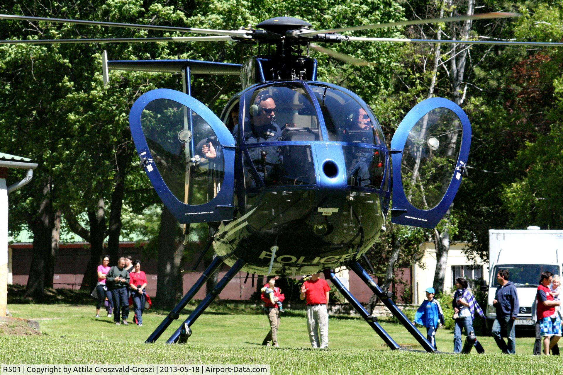 R501, 1989 McDonnell Douglas MD-500E (369E) C/N 0367E, Police officers' school open day. Csopak, Hungary.