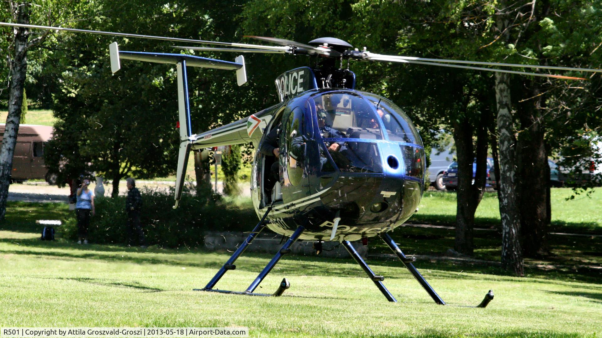 R501, 1989 McDonnell Douglas MD-500E (369E) C/N 0367E, Police officers' school open day. Csopak, Hungary.