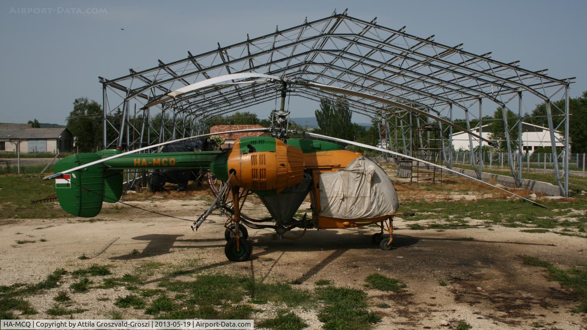 HA-MCQ, 1970 Kamov Ka-26 Hoodlum C/N 7001504, Zsámbék, agricultural place, Hungary