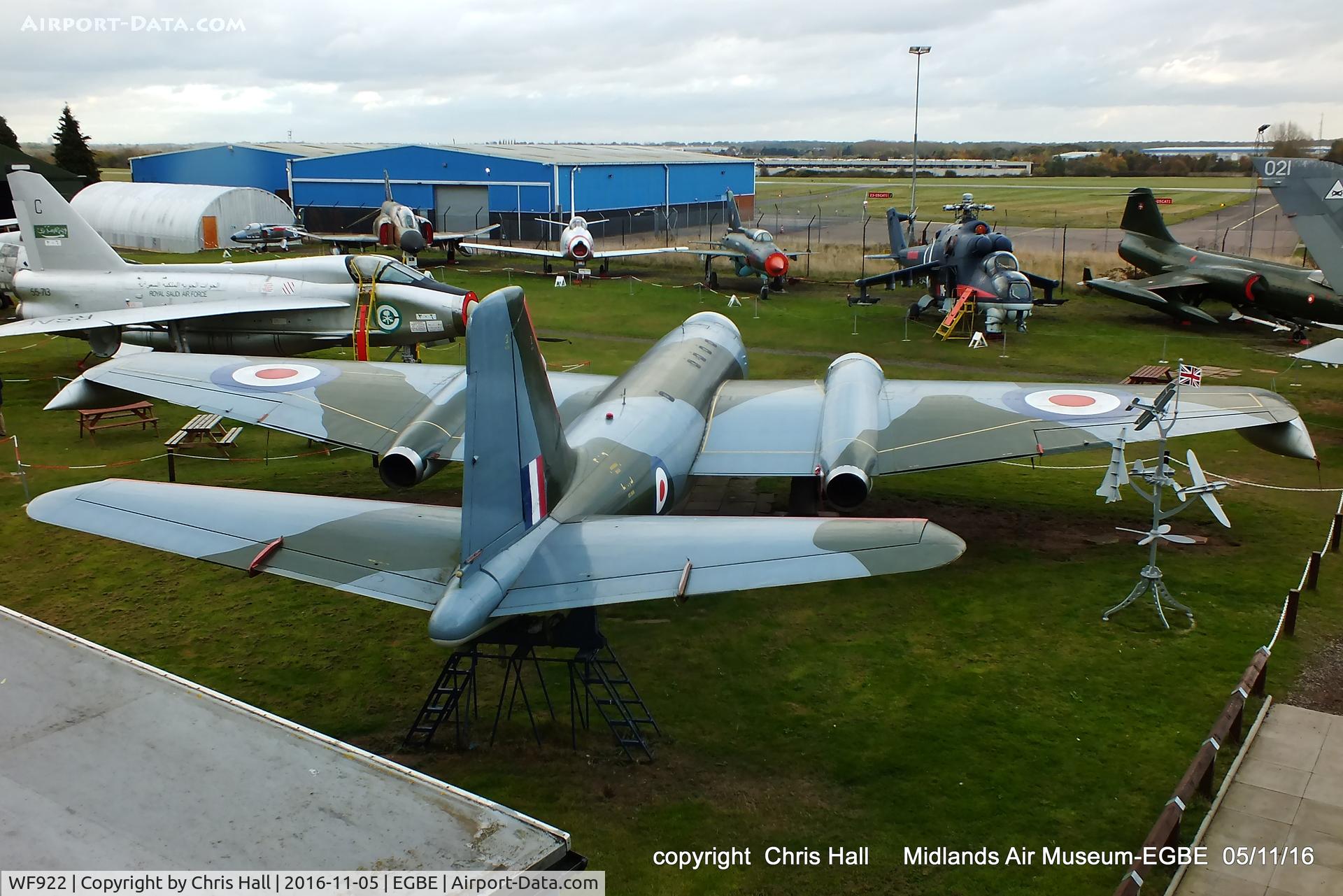 WF922, English Electric PR.3 C/N 71227, preserved at the Midland Air Museum