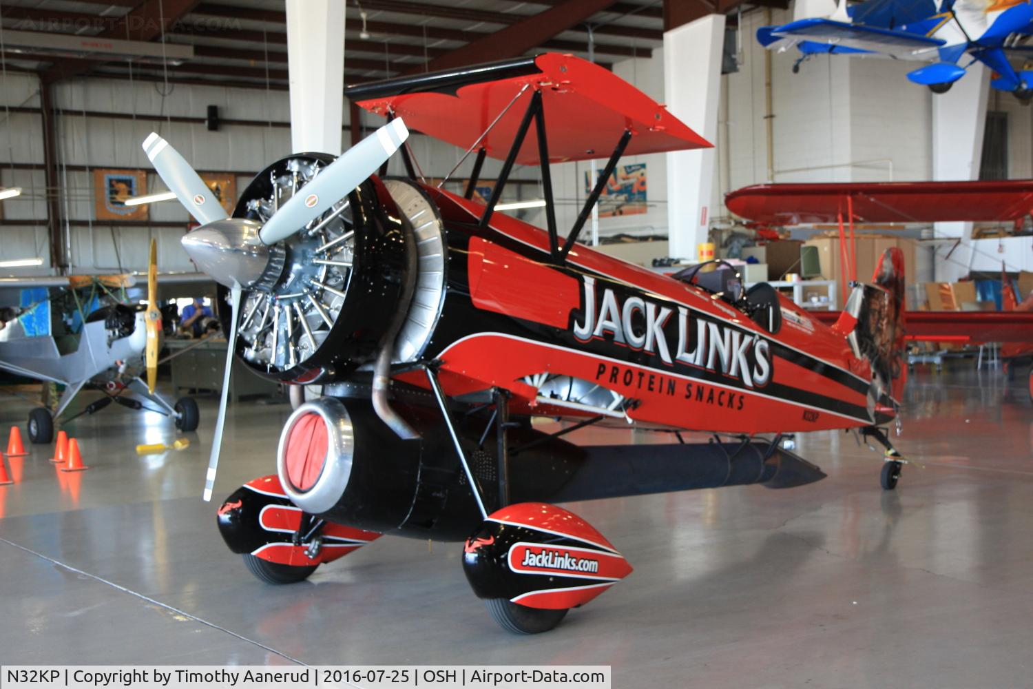 N32KP, 2013 Jet Waco ATO C/N 001, 2013 Waco ATO, c/n: 001.  Clipped wing version.. Actually just out of the trailer.