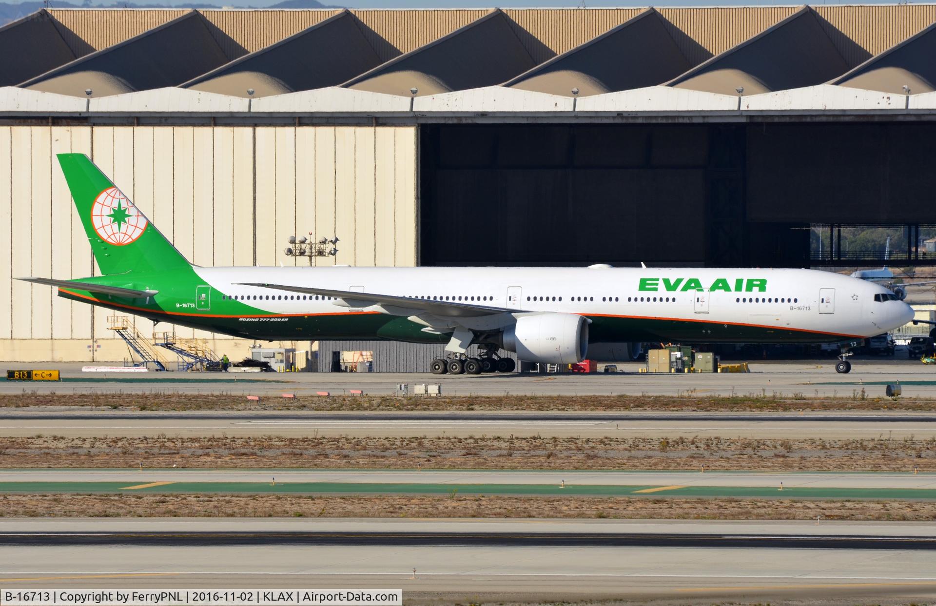 B-16713, 2009 Boeing 777-35E/ER C/N 33756, EVA B773 in renewed c/s