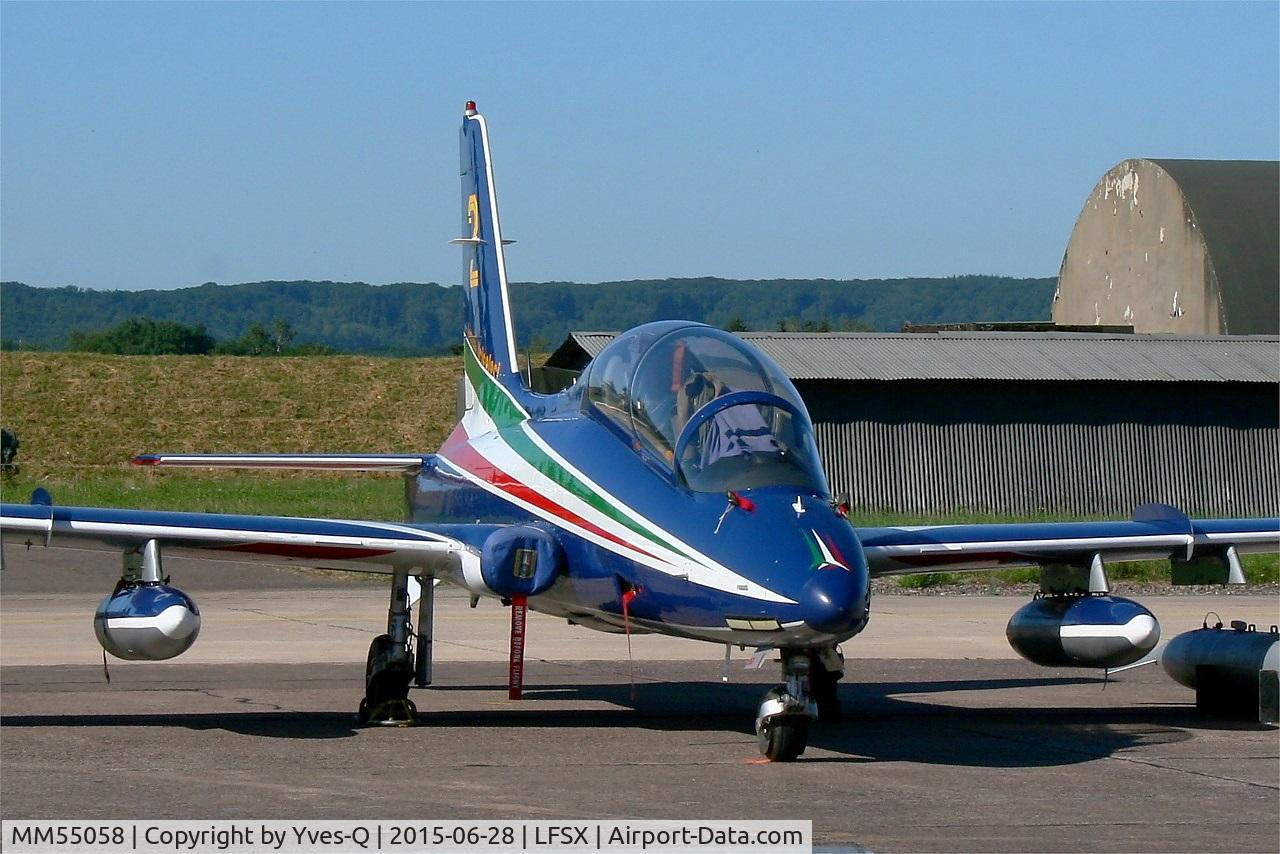 MM55058, Aermacchi MB-339PAN C/N 6852/190/AA087, Italian Air Force Aermacchi MB-339PAN, N°2 of Frecce Tricolori Aerobatic Team 2015, Luxeuil-Saint Sauveur Air Base 116 (LFSX) Open day 2015