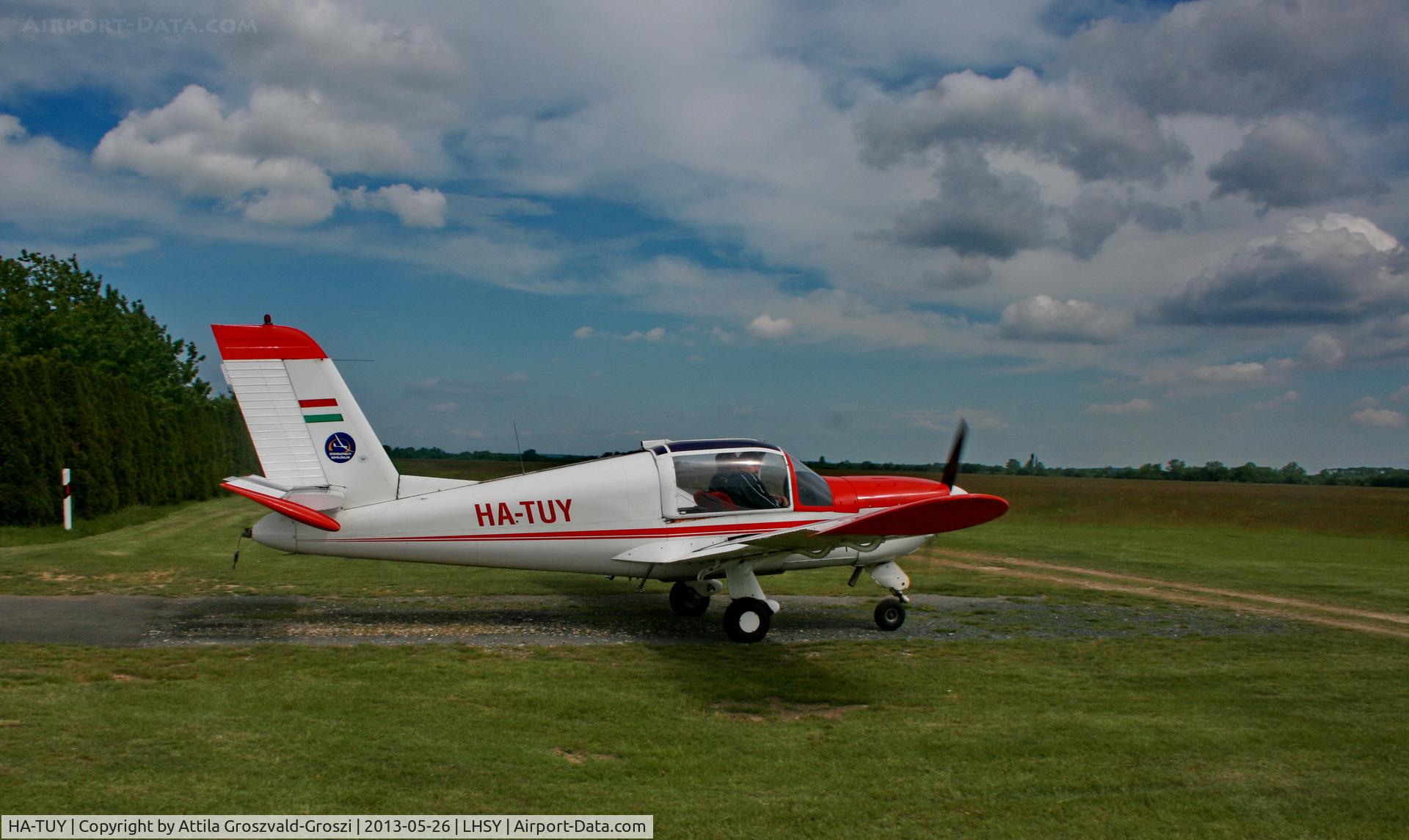 HA-TUY, 1978 Socata Rallye 180T-D Galerien C/N 2976, Szombathely Airport, Hungary