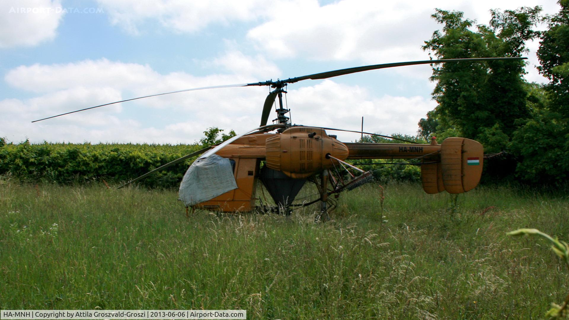 HA-MNH, 1975 Kamov Ka-26 Hoodlum C/N 7505010, Balatonlelle-Rádpuszta agricultural place, Hungary