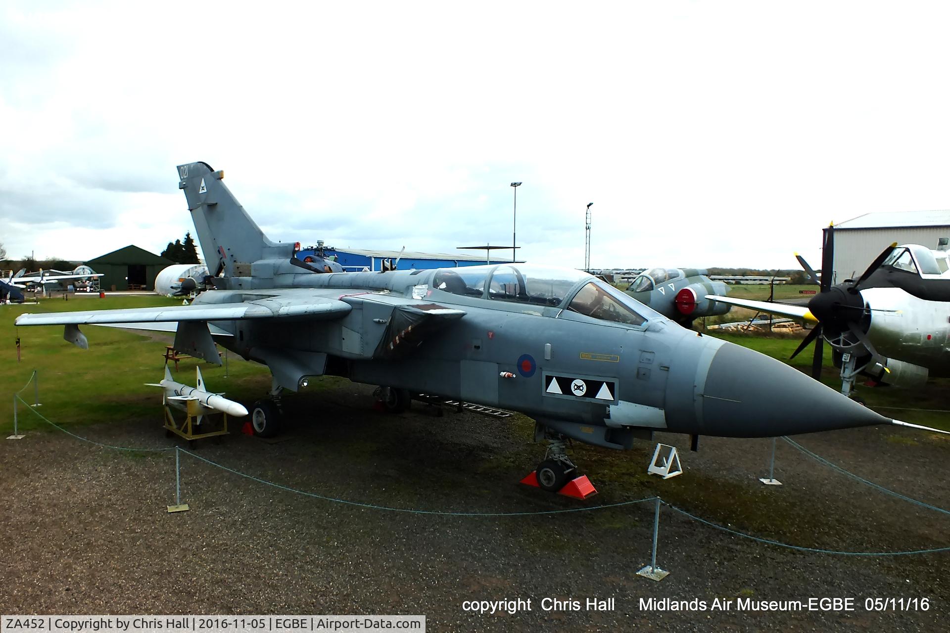 ZA452, 1983 Panavia Tornado GR.4 C/N 247/BS082/3118, preserved at the Midland Air Museum