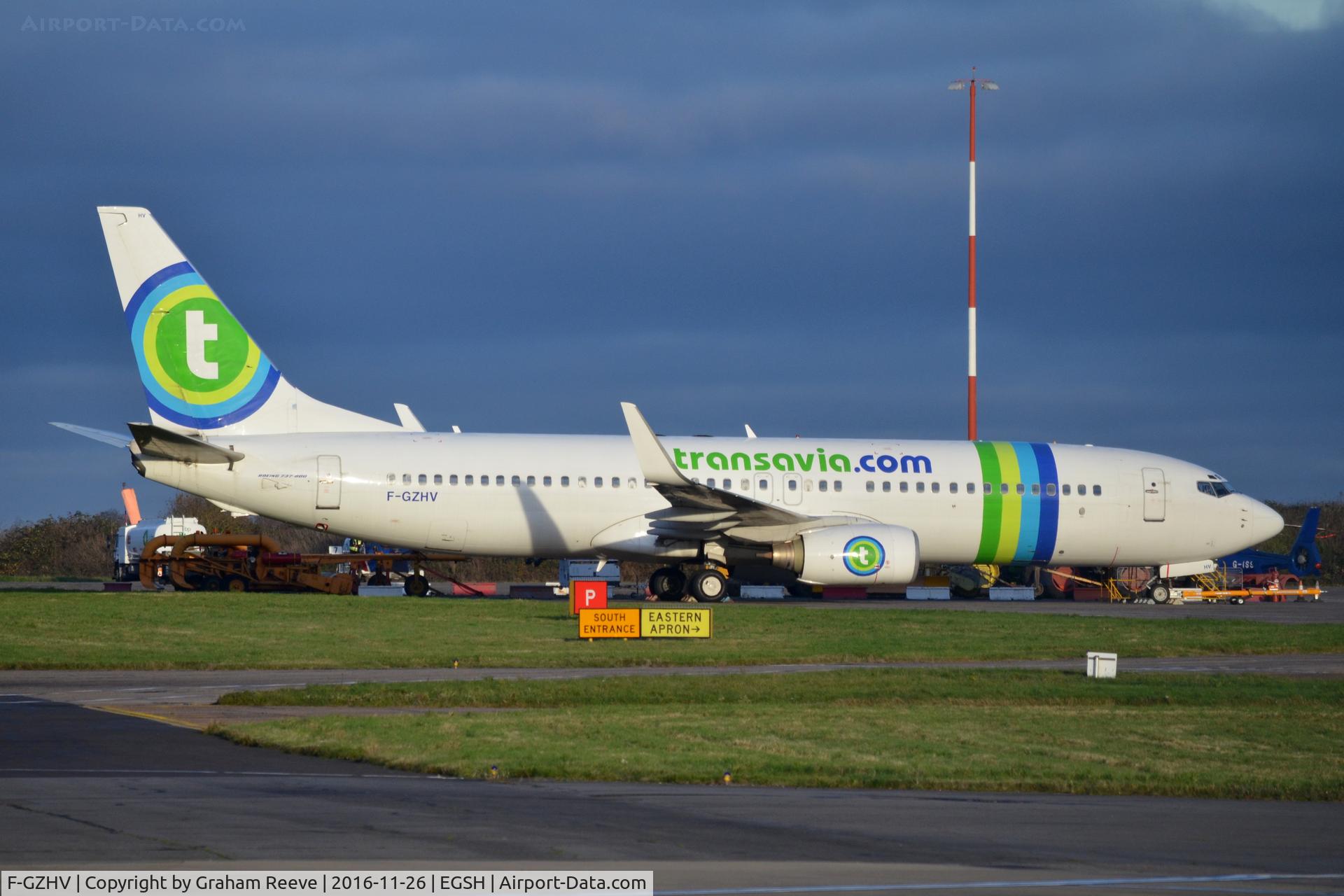 F-GZHV, 1998 Boeing 737-85H C/N 29444, Parked at Norwich.