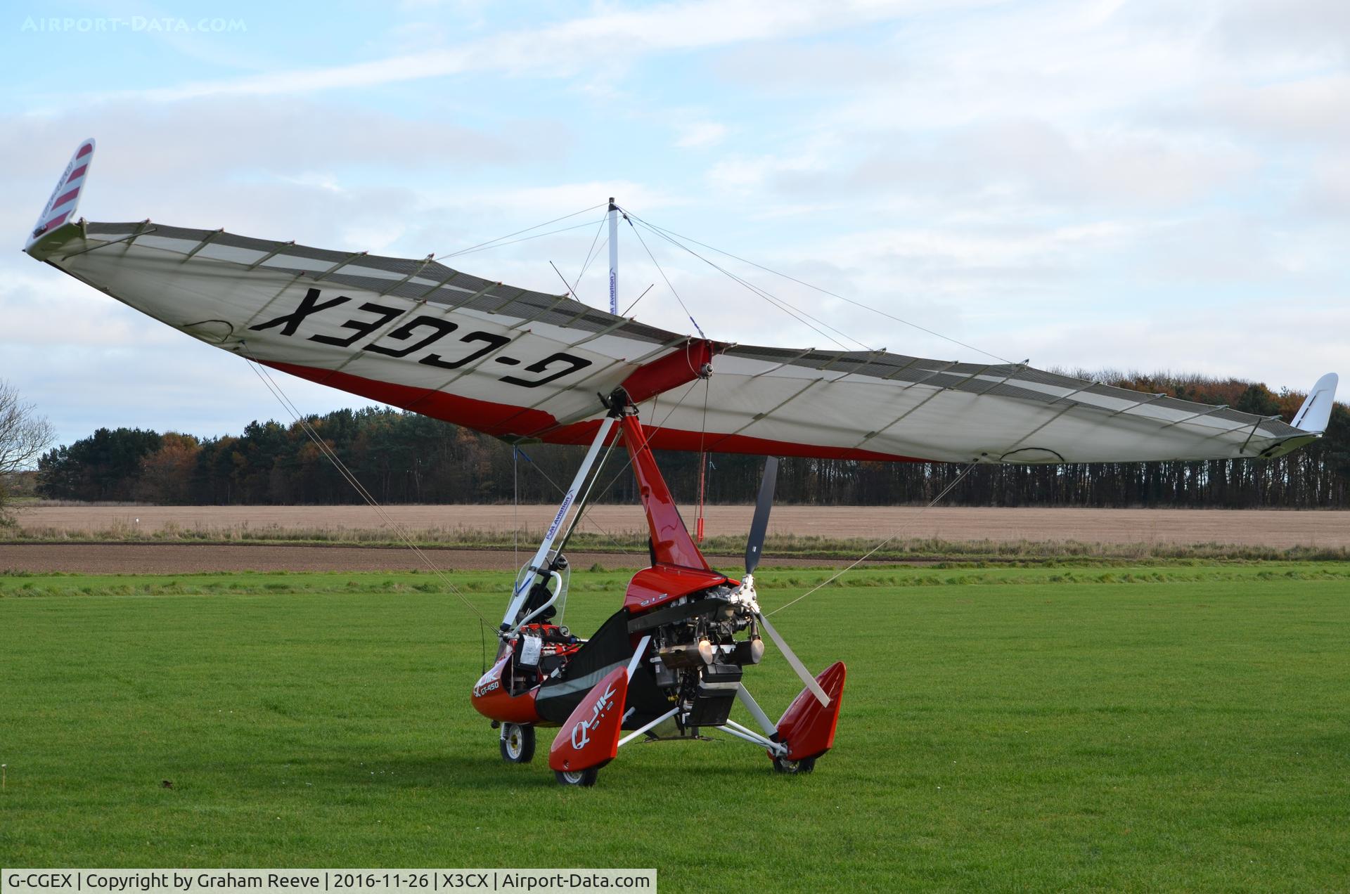 G-CGEX, 2009 P&M Aviation Quik GT450 C/N 8491, Parked at Northrepps.