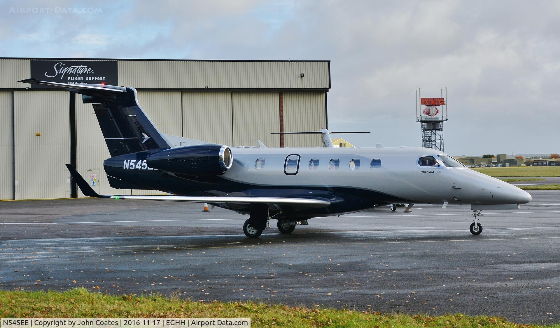 N545EE, 2016 Embraer EMB-505 Phenom 300 C/N 50500345, Departing Signatures