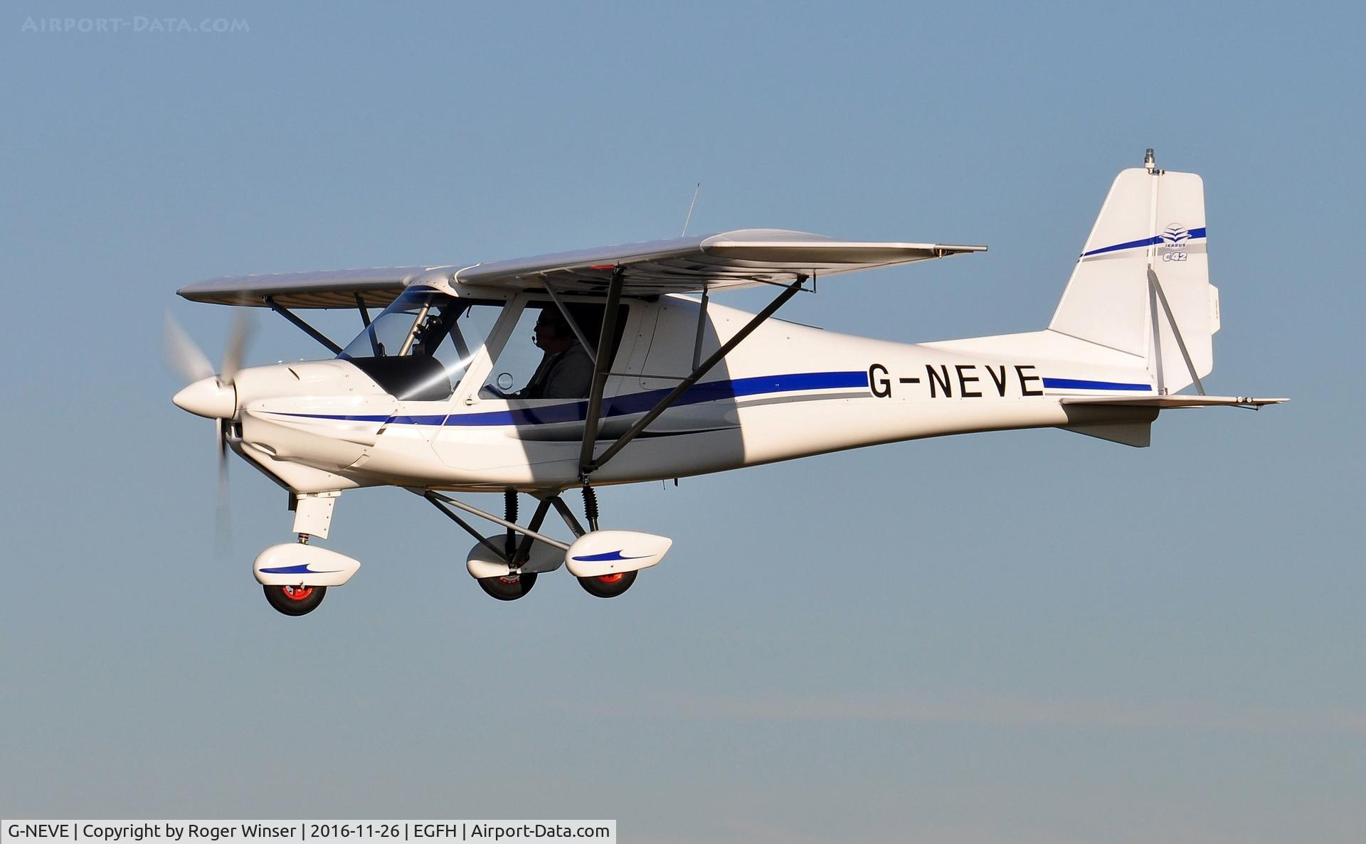 G-NEVE, 2016 Comco Ikarus C42 FB100 C/N 1608-7465, Resident Ikarus C.42 finals Runway 28.