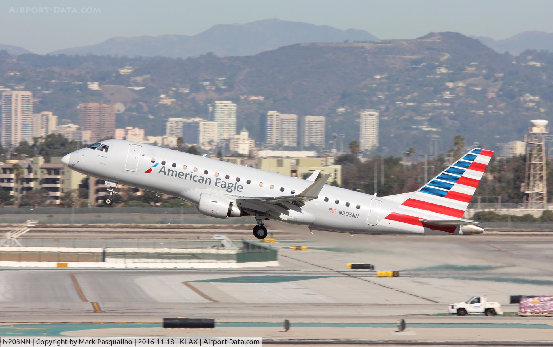 N203NN, 2015 Embraer 175LR (ERJ-170-200LR) C/N 17000473, ERJ 170-200 LR